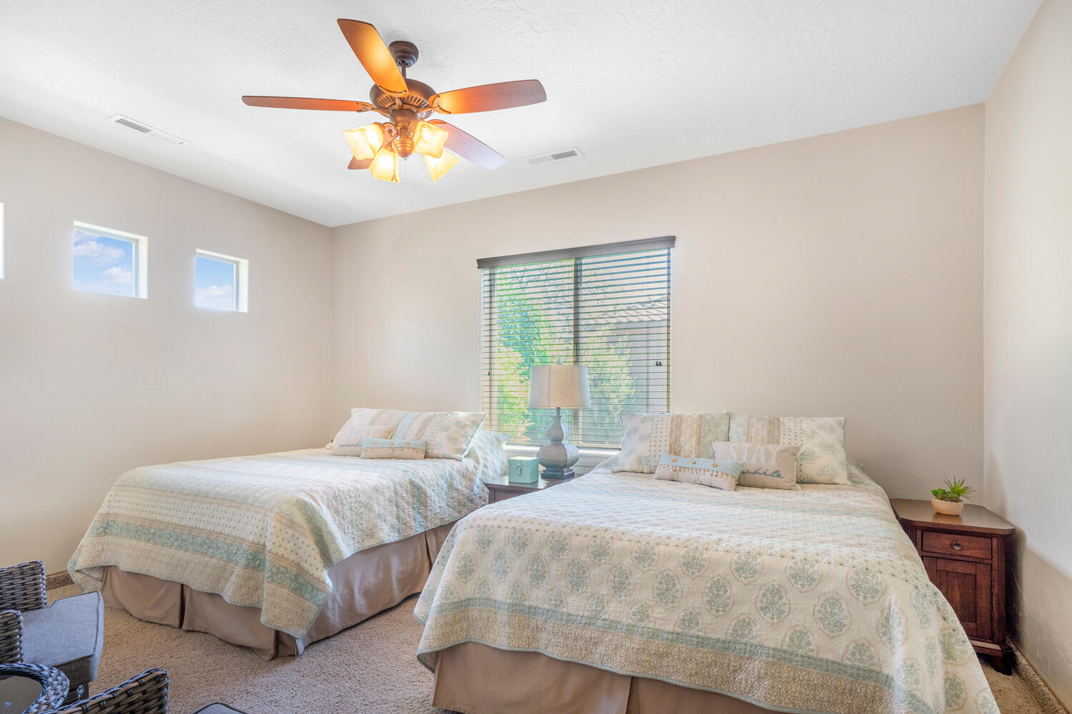 1844 N Wellington ST