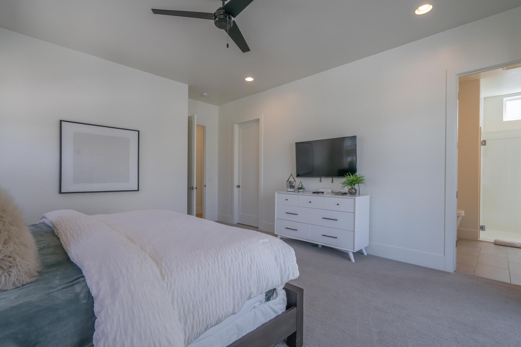 3080 S BLOOMINGTON DRIVE E Unit: #B4