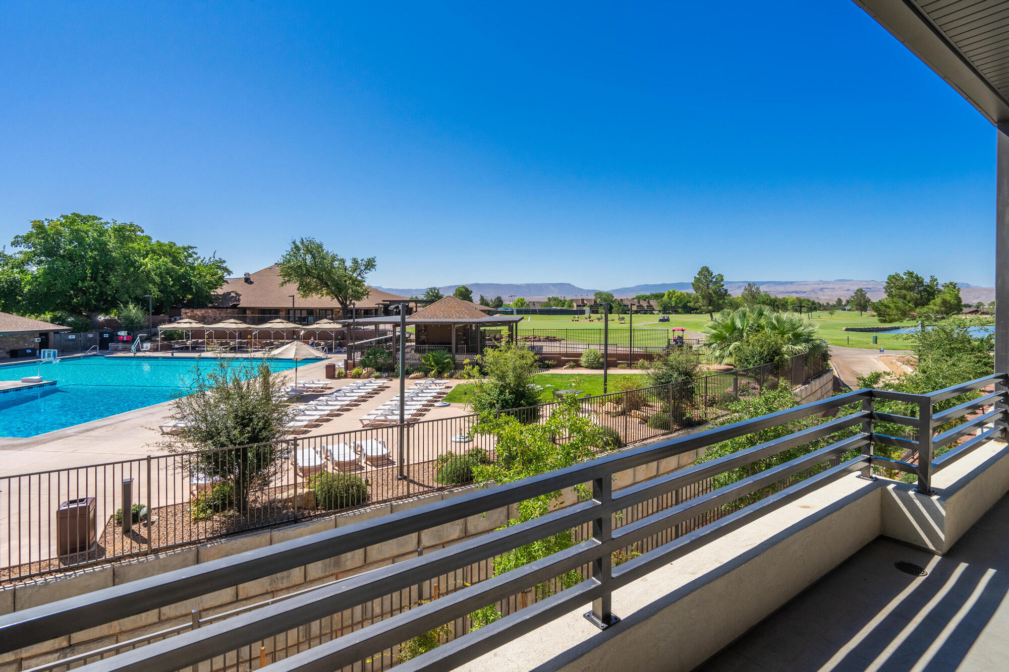 3080 S BLOOMINGTON DRIVE E Unit: #B4