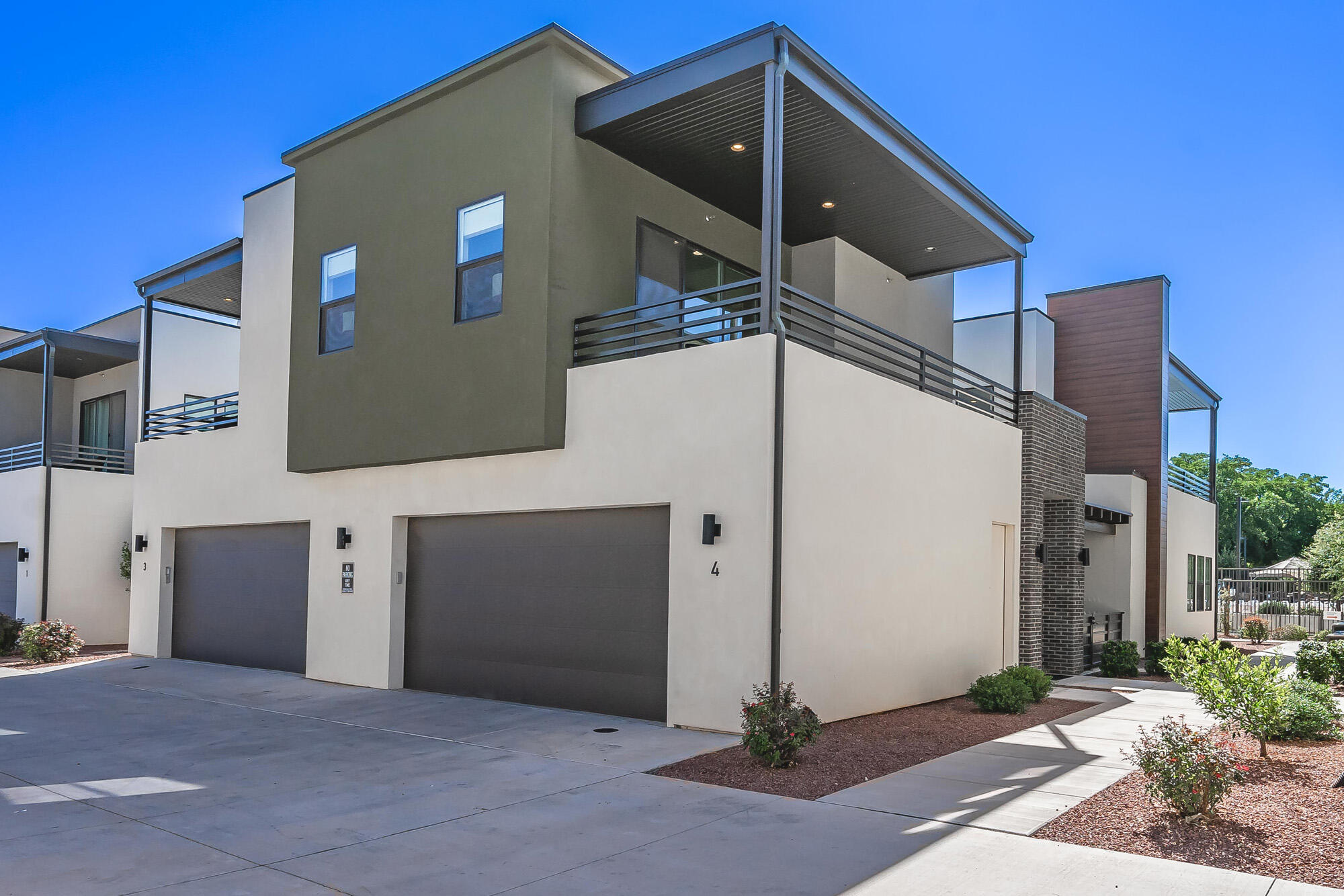 3080 S BLOOMINGTON DRIVE E Unit: #B4