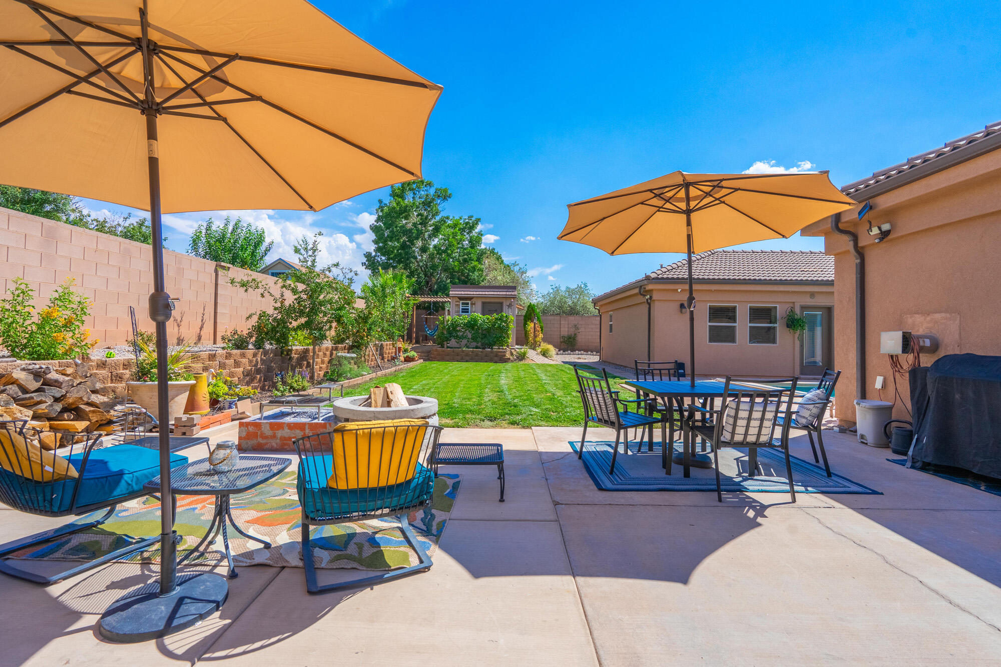 3721 Brade LN