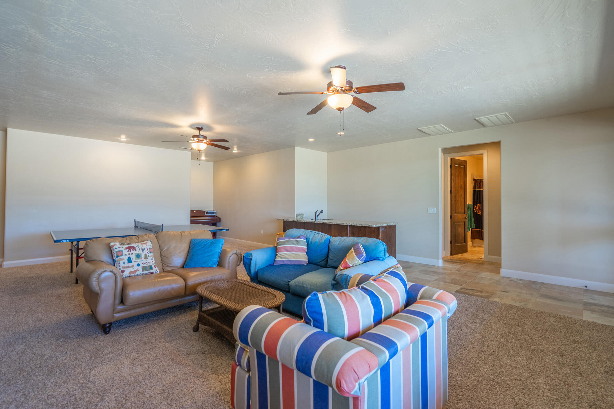 4976 N MESQUITE DR