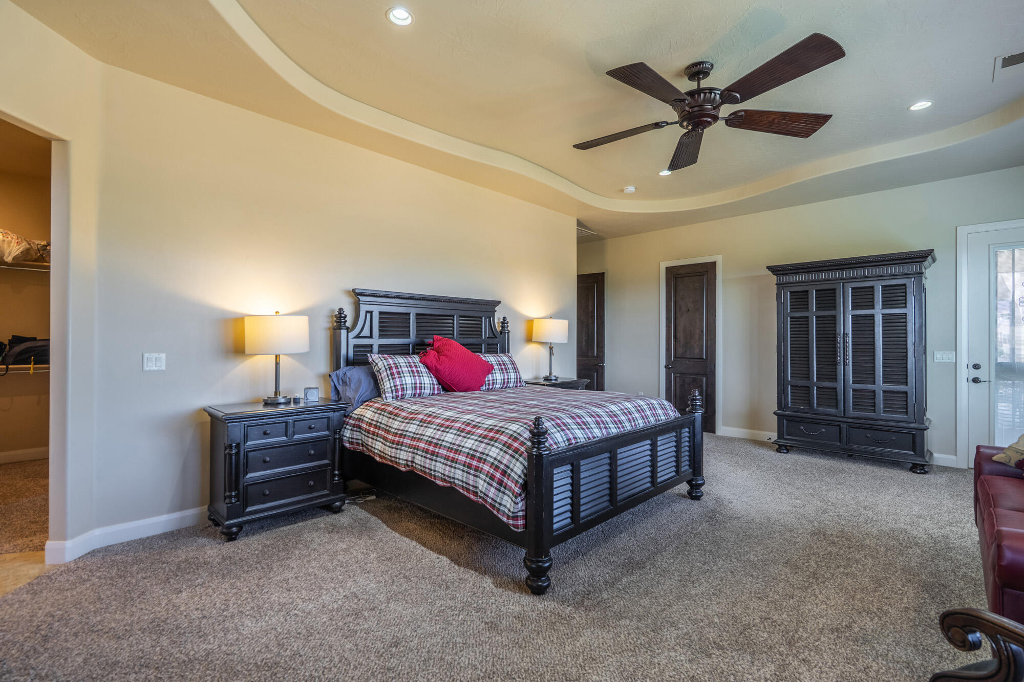 4976 N MESQUITE DR