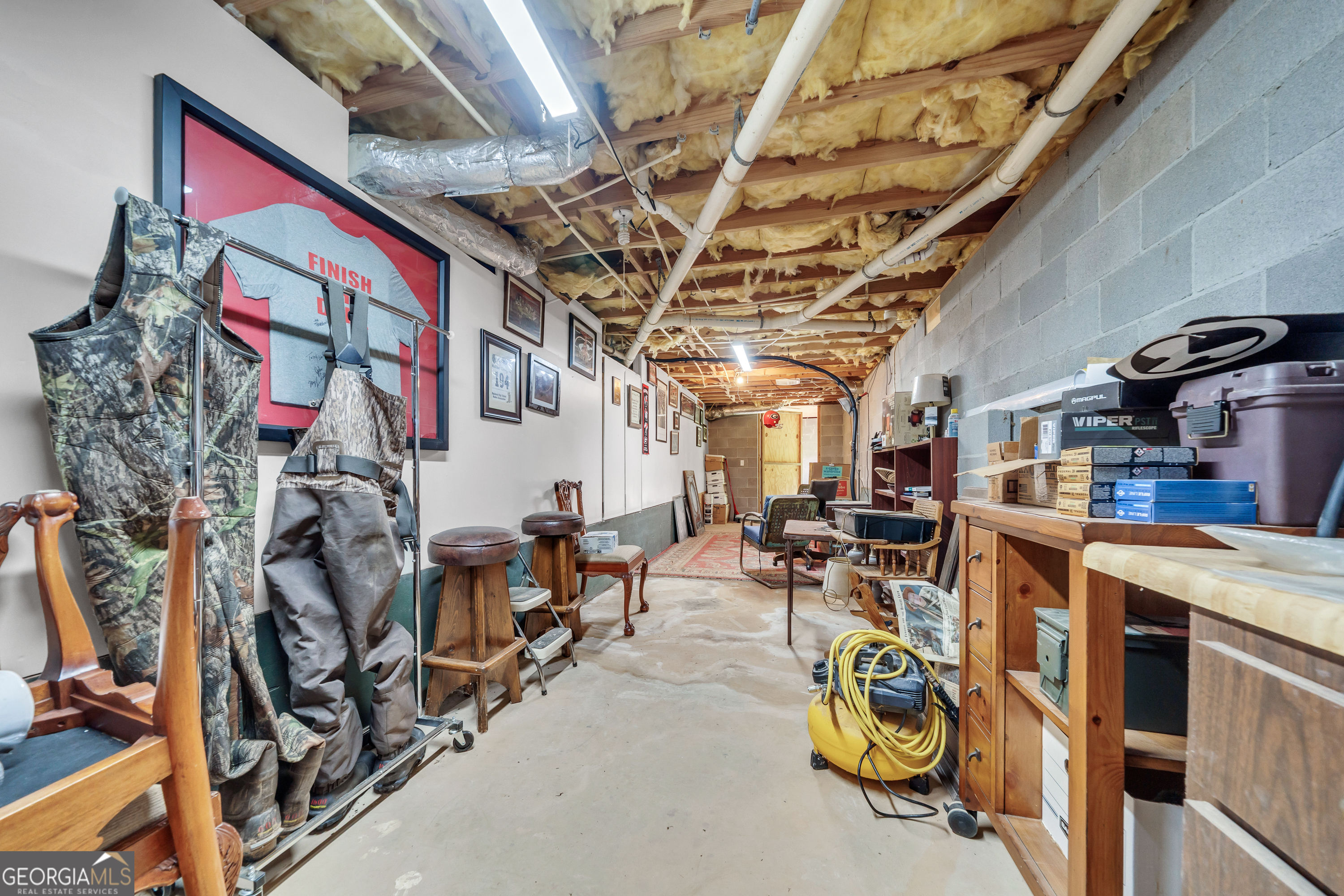 1021 Twin Rivers Lane