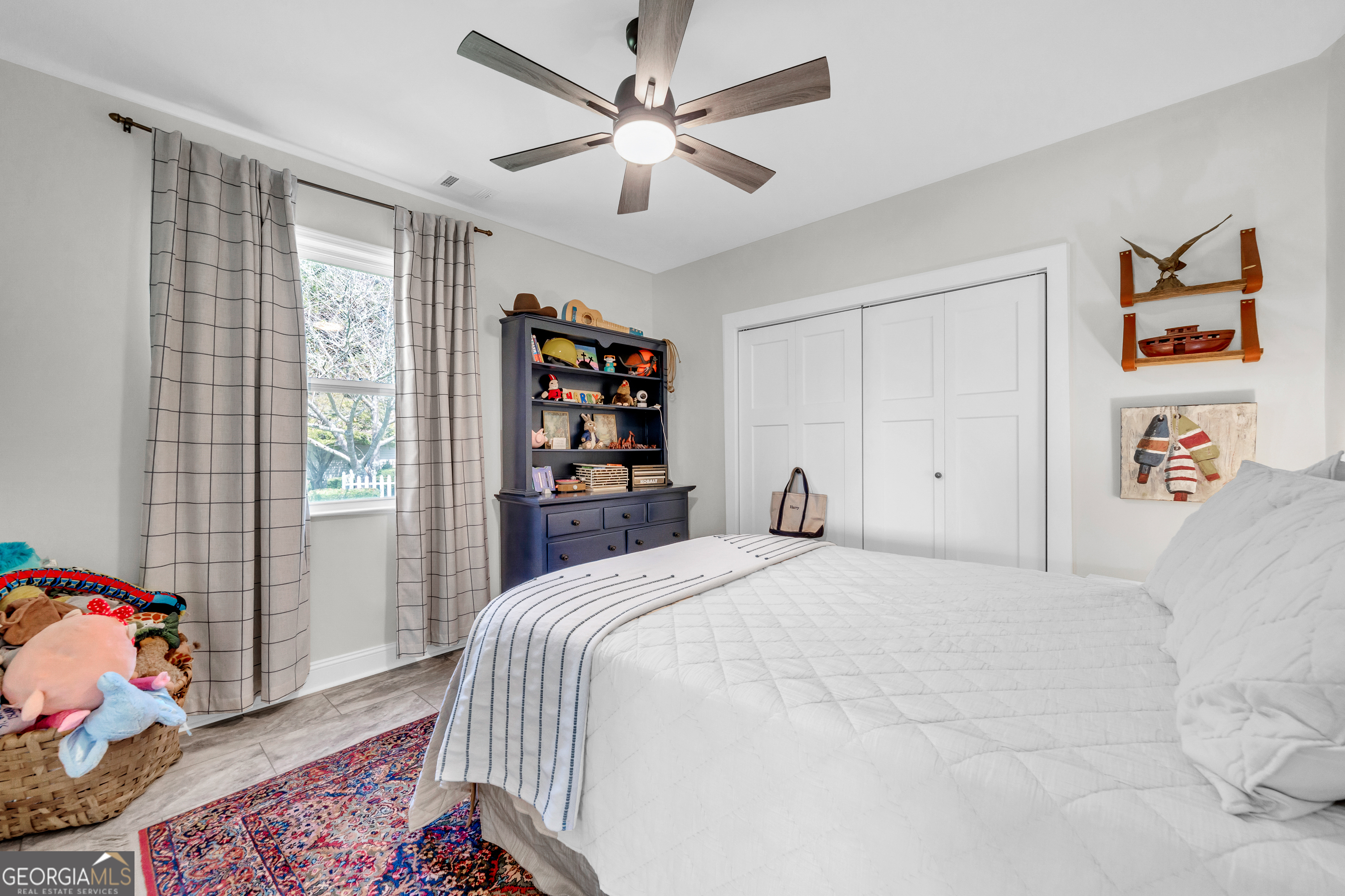 1021 Twin Rivers Lane