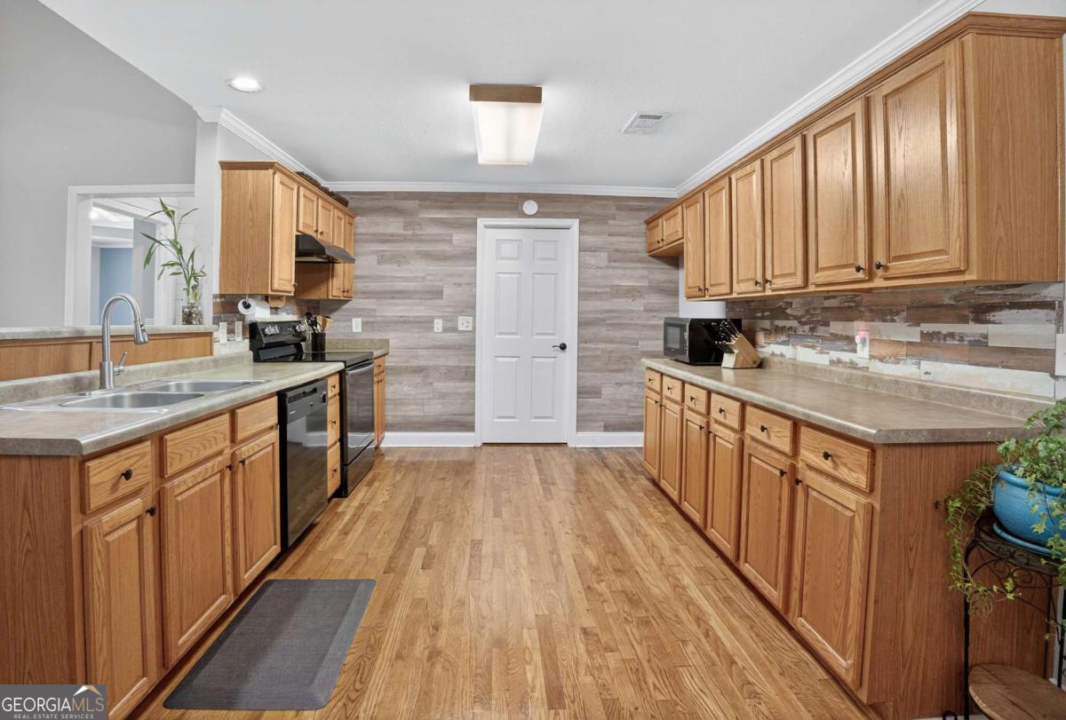 1041 Apalachee Woods Drive