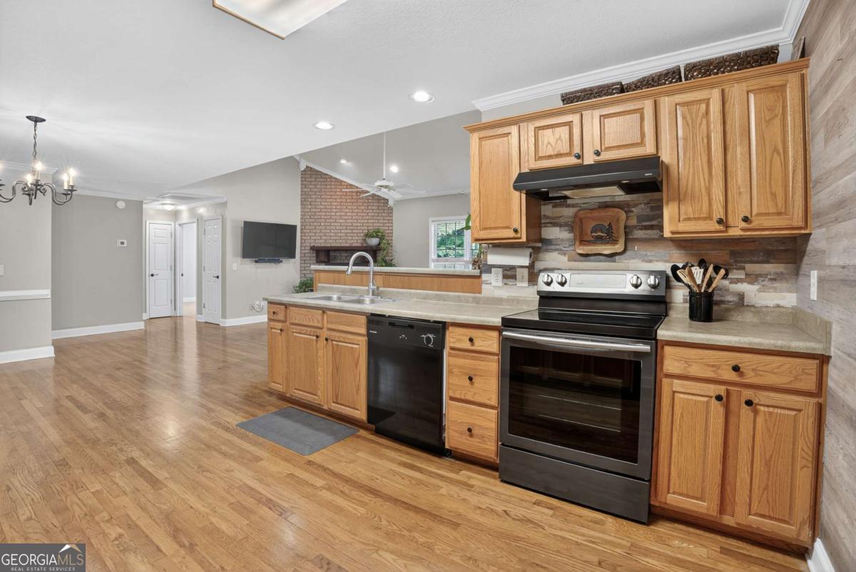 1041 Apalachee Woods Drive
