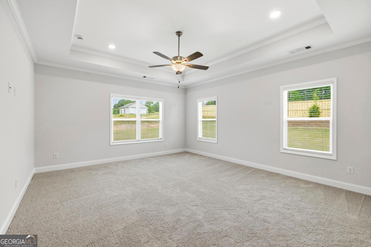 1000 Shoreline Drive