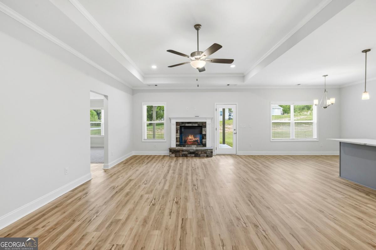 1000 Shoreline Drive