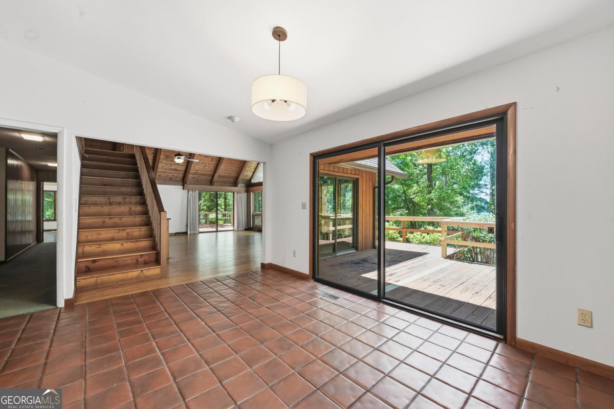 1041 Chieftian Way