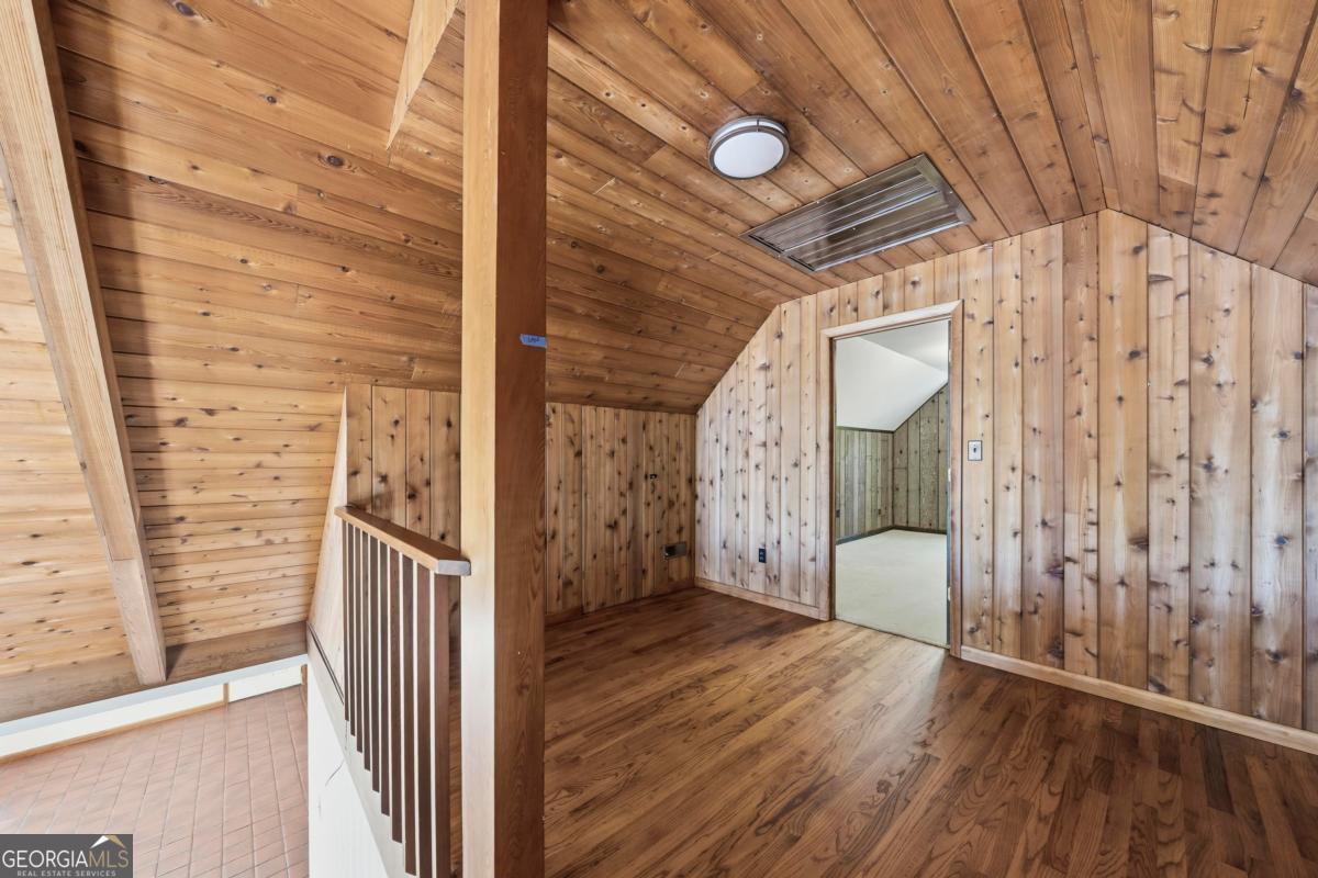 1041 Chieftian Way
