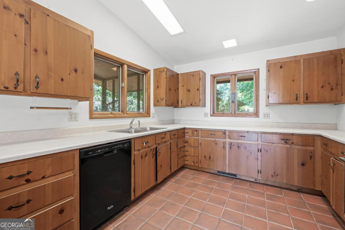 1041 Chieftian Way