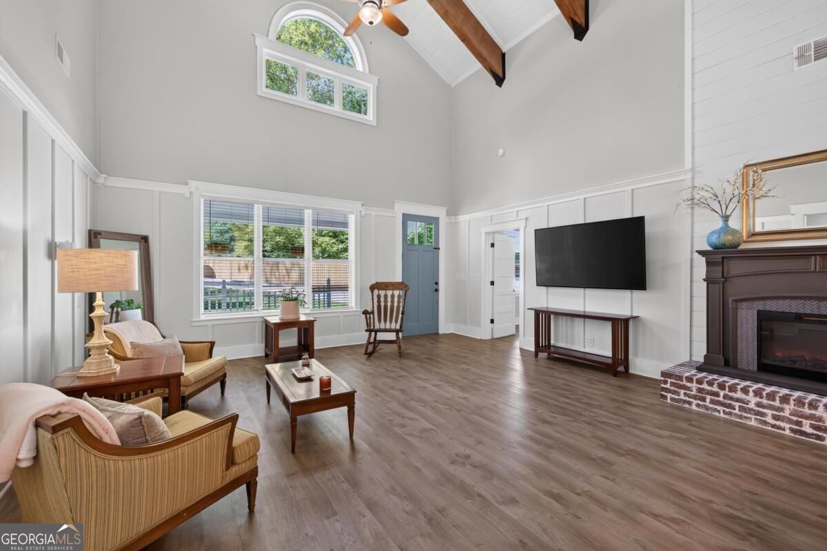 1331 Heidi Trail