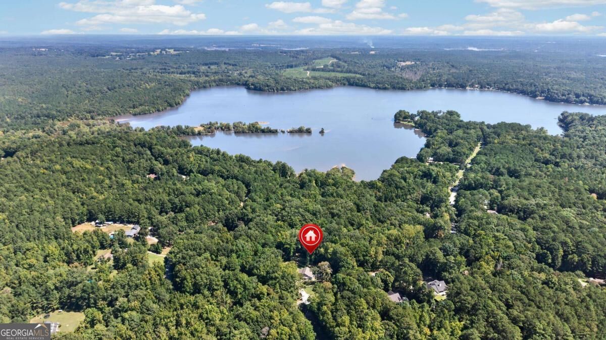 1331 Heidi Trail