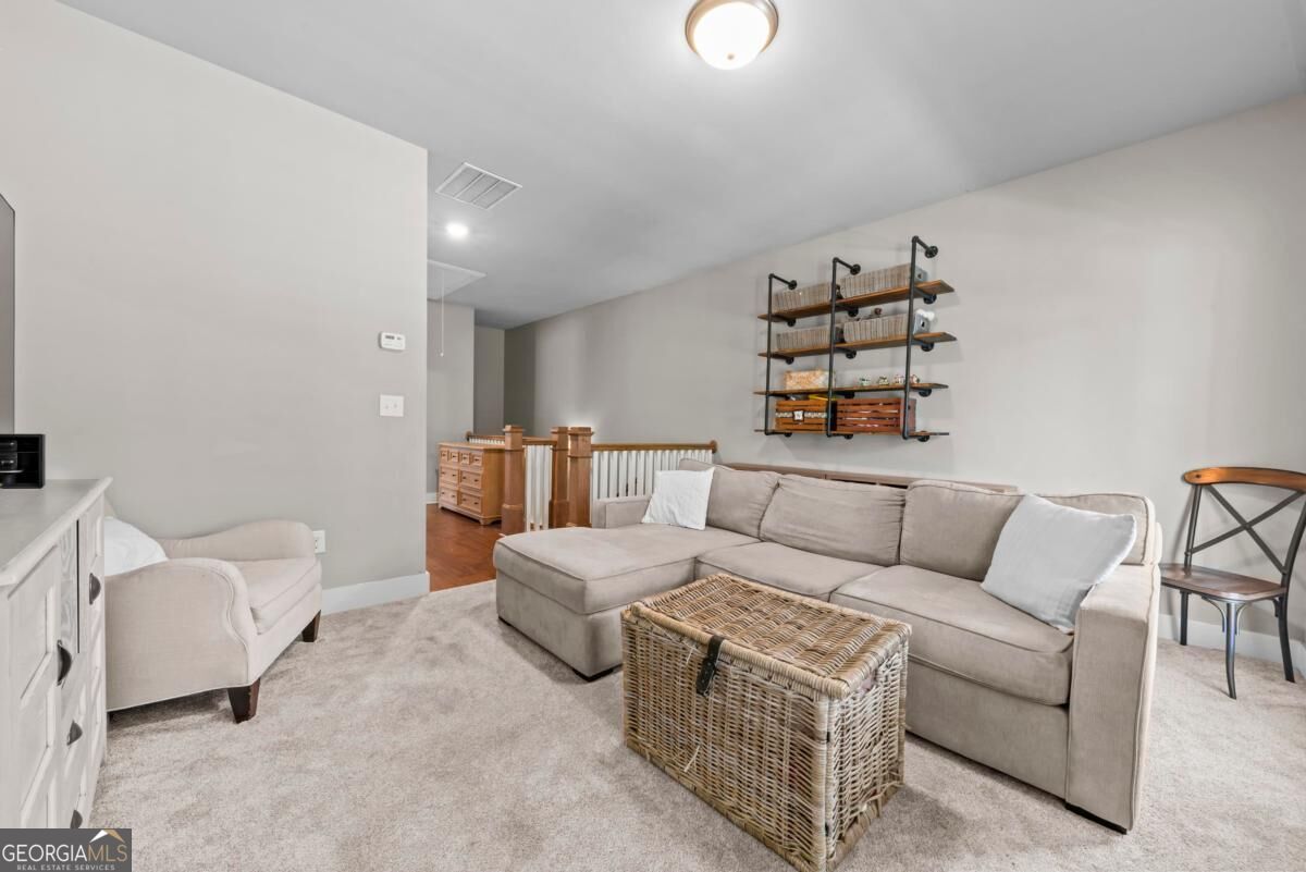 641 Foster Park Lane