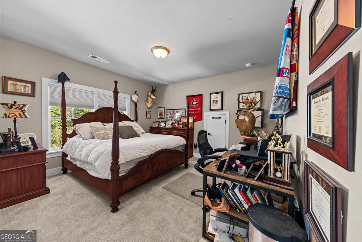 641 Foster Park Lane