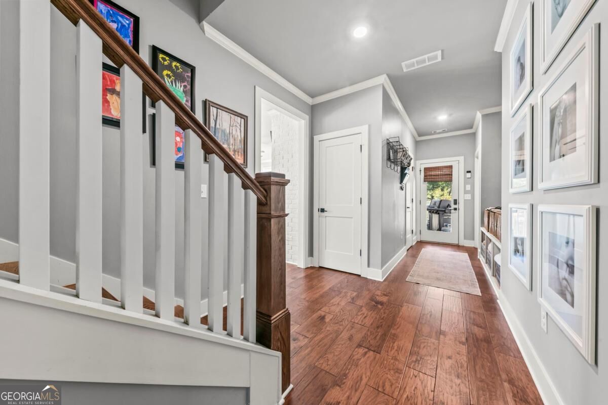 641 Foster Park Lane