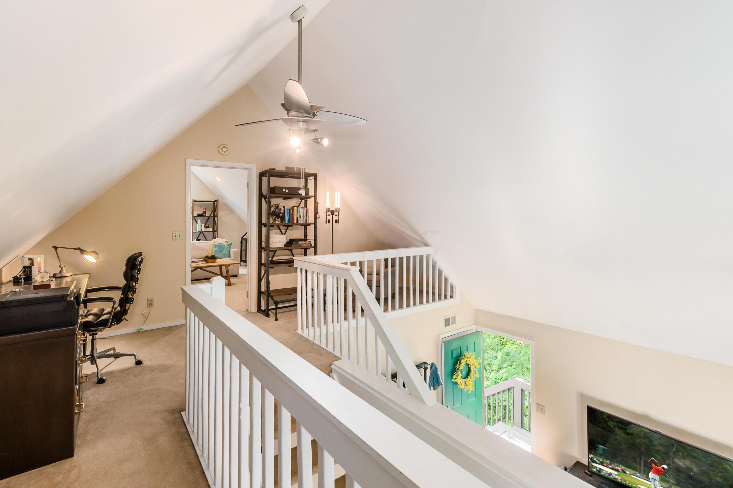 1577 Arlington Avenue, 1577B