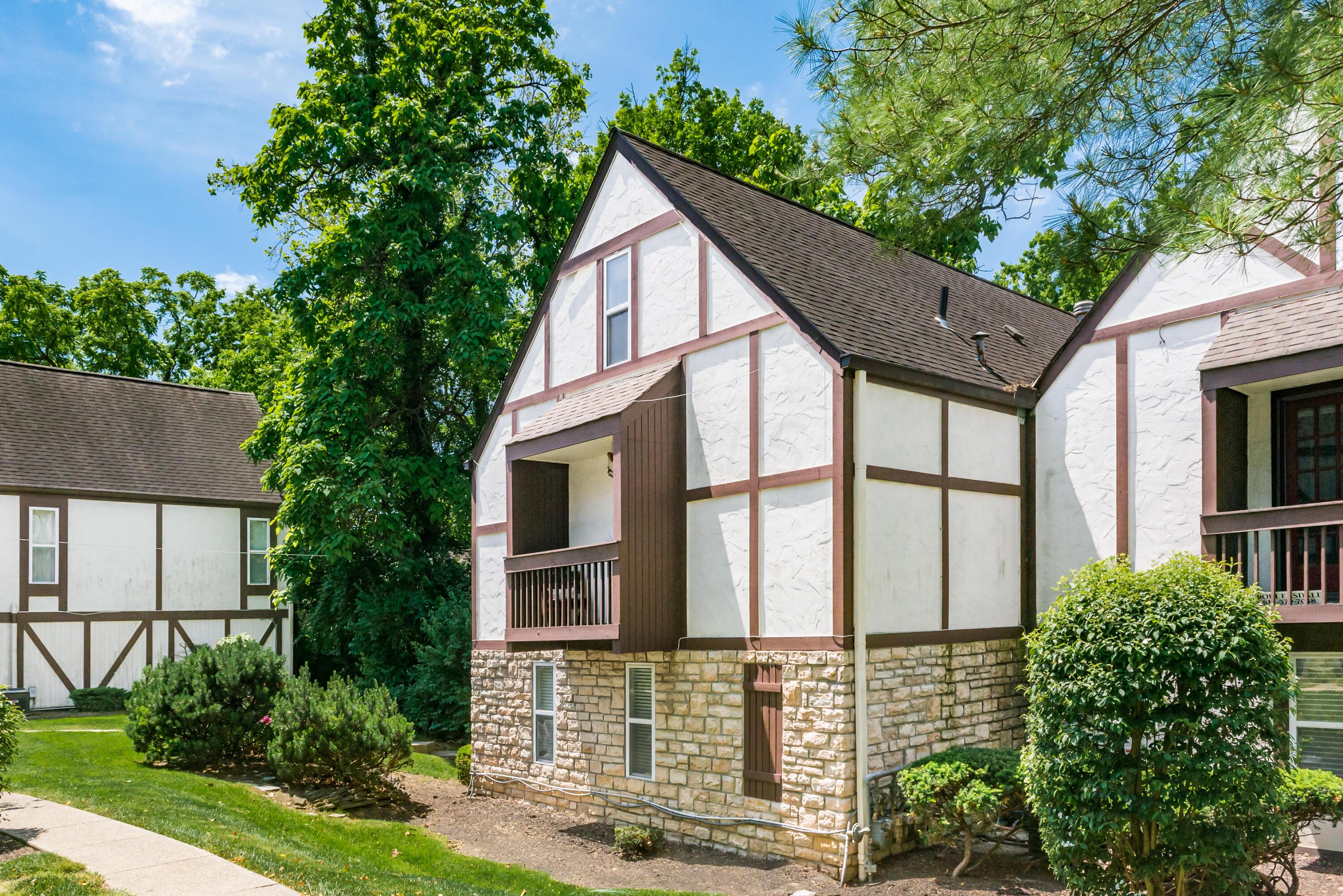 1577 Arlington Avenue, 1577B