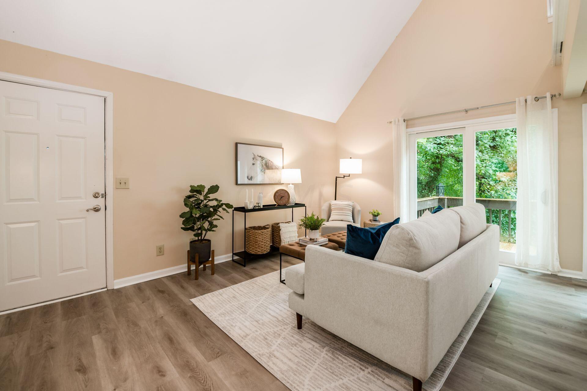 1577 Arlington Avenue, 1577B