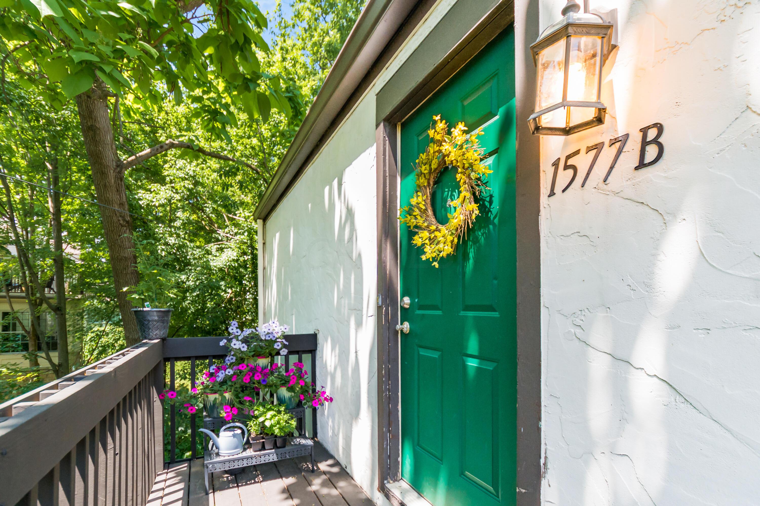 1577 Arlington Avenue, 1577B