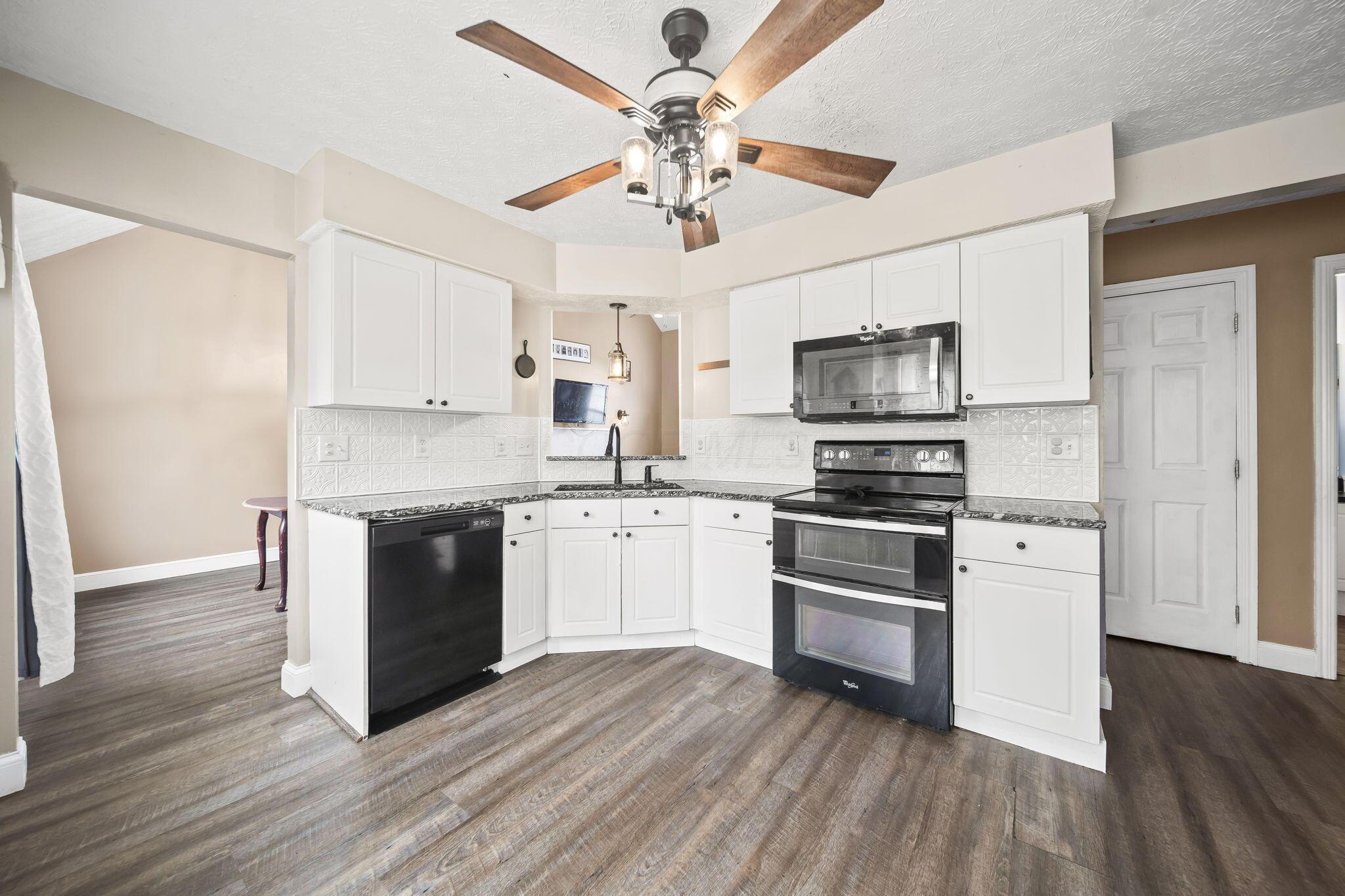 606 Prairie Run Drive