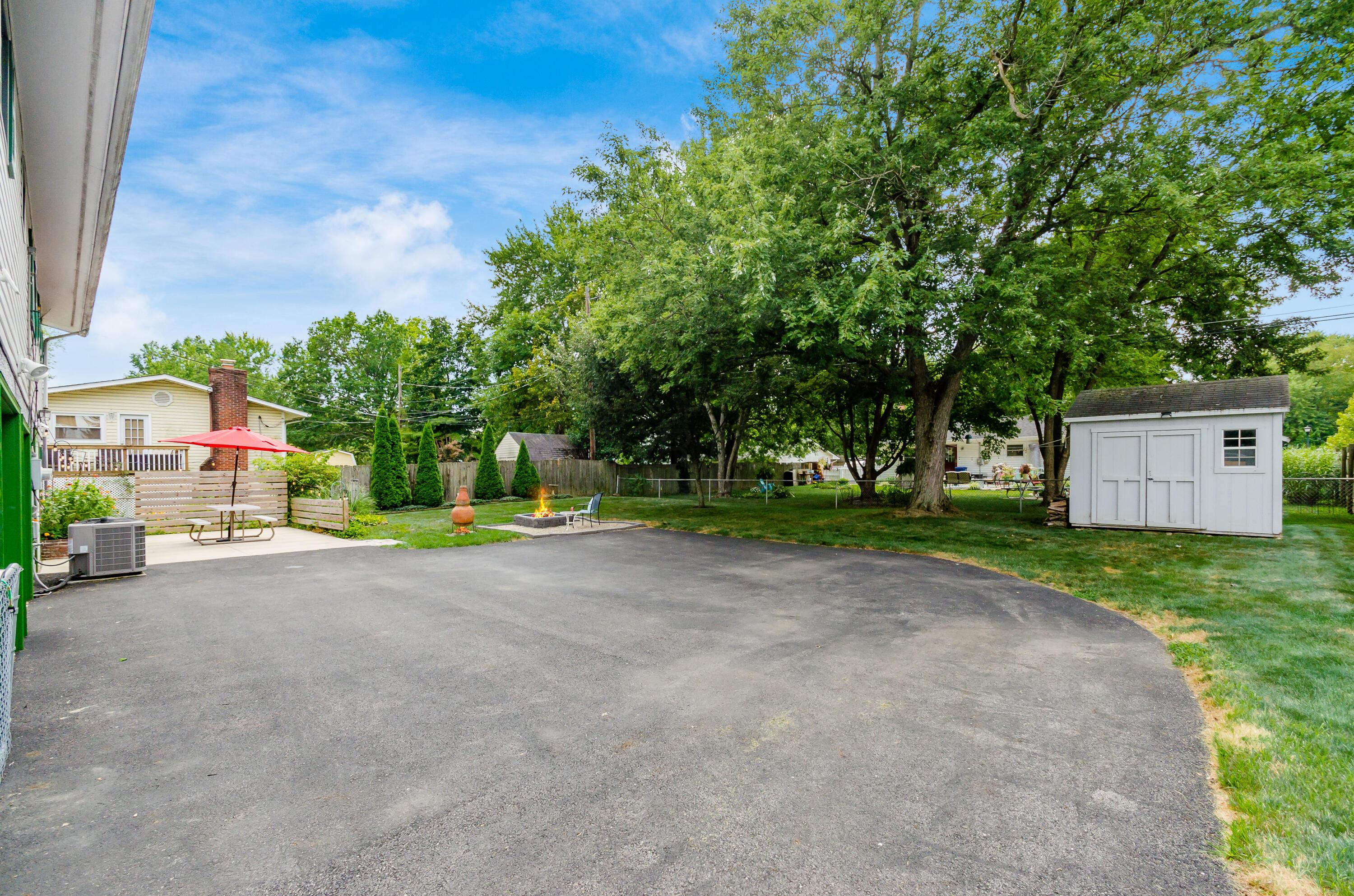 87 N Spring Road