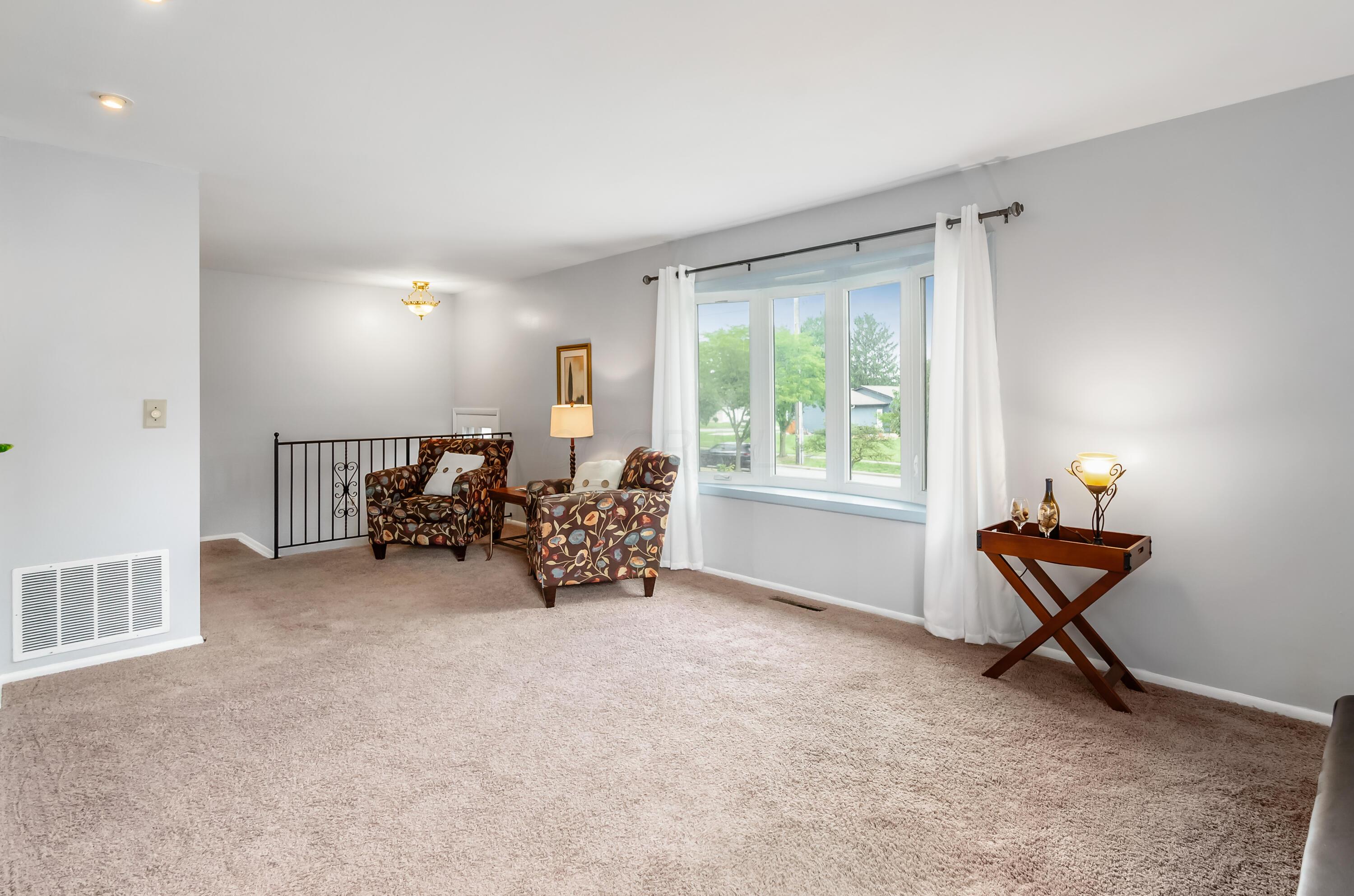 87 N Spring Road