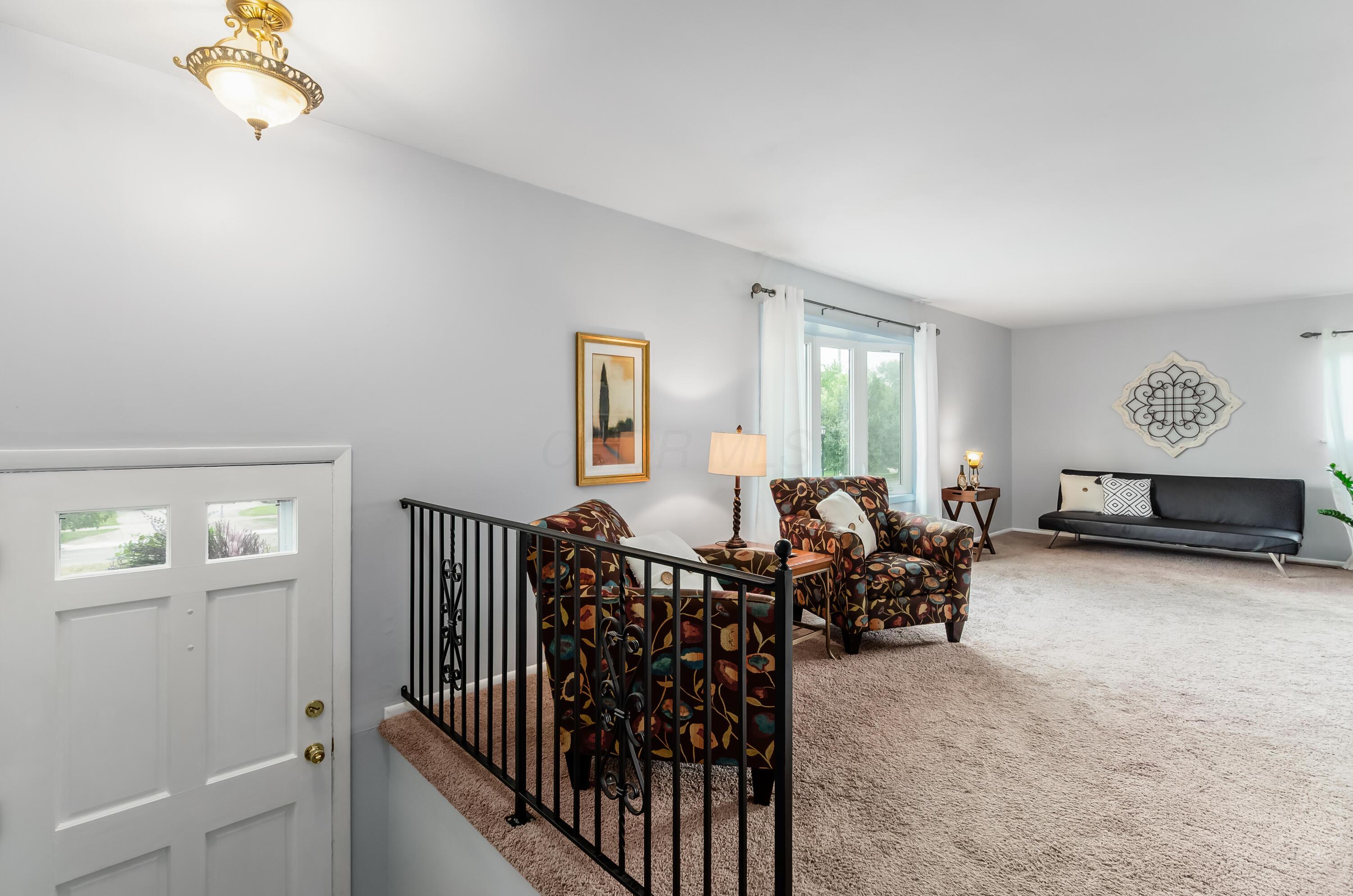 87 N Spring Road