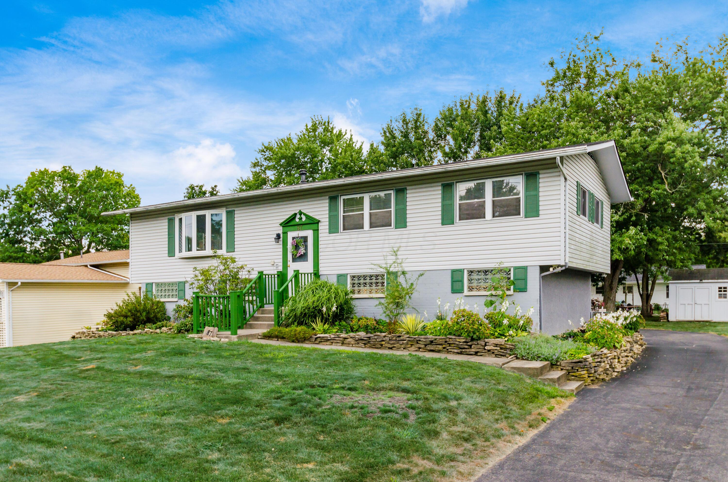 87 N Spring Road