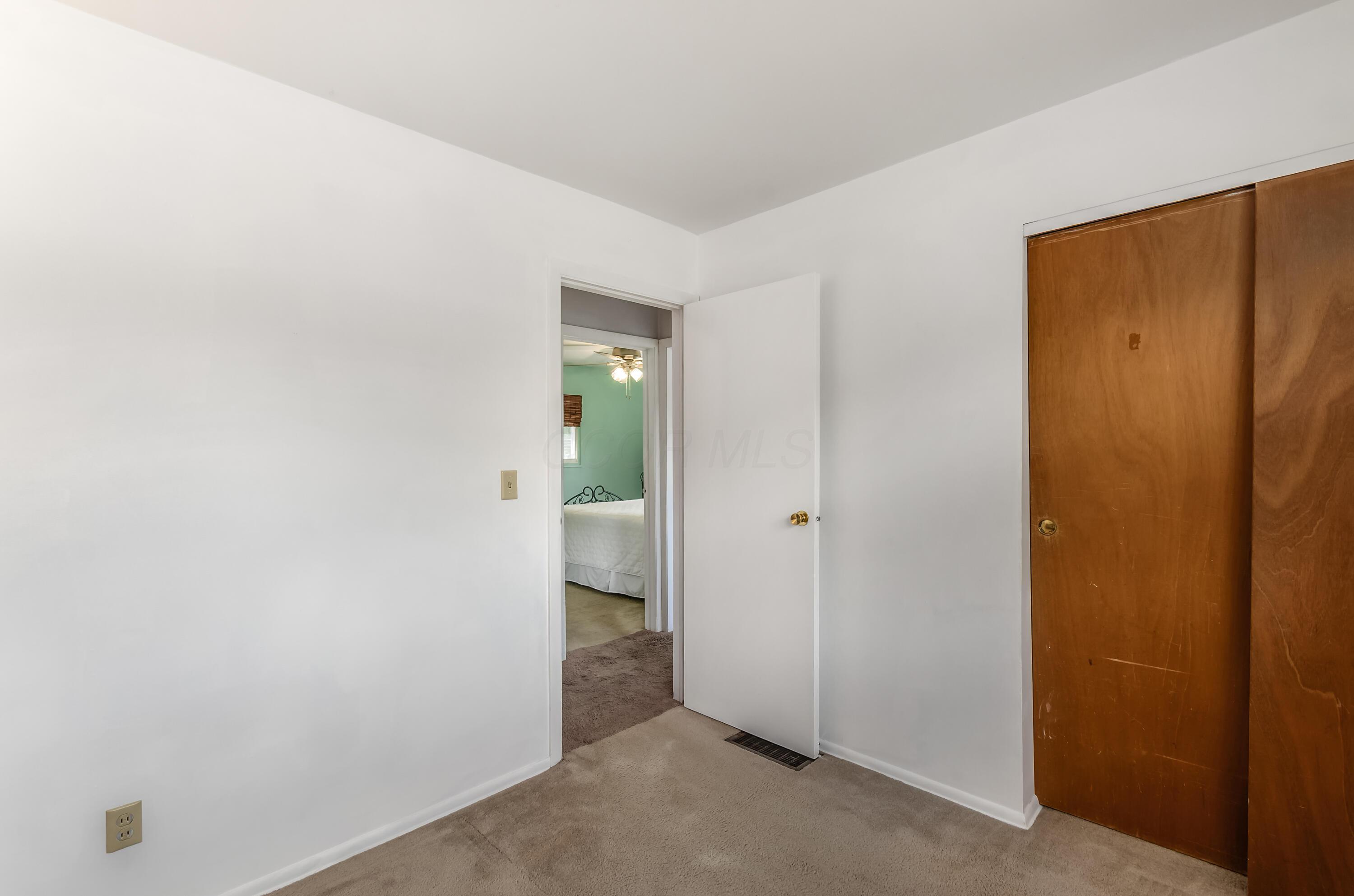 87 N Spring Road