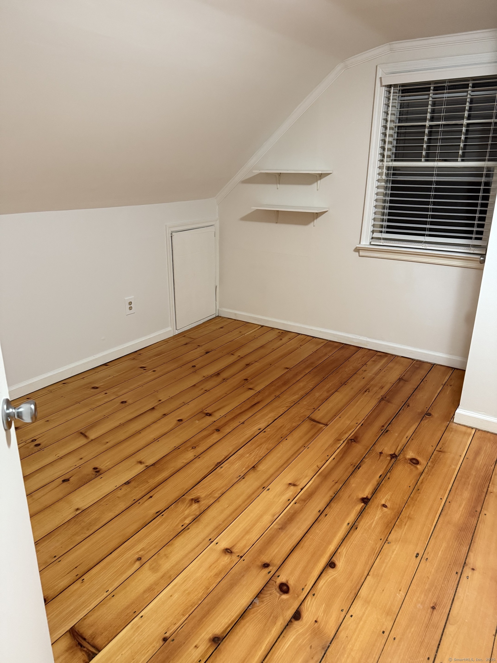 23 Danbury Avenue