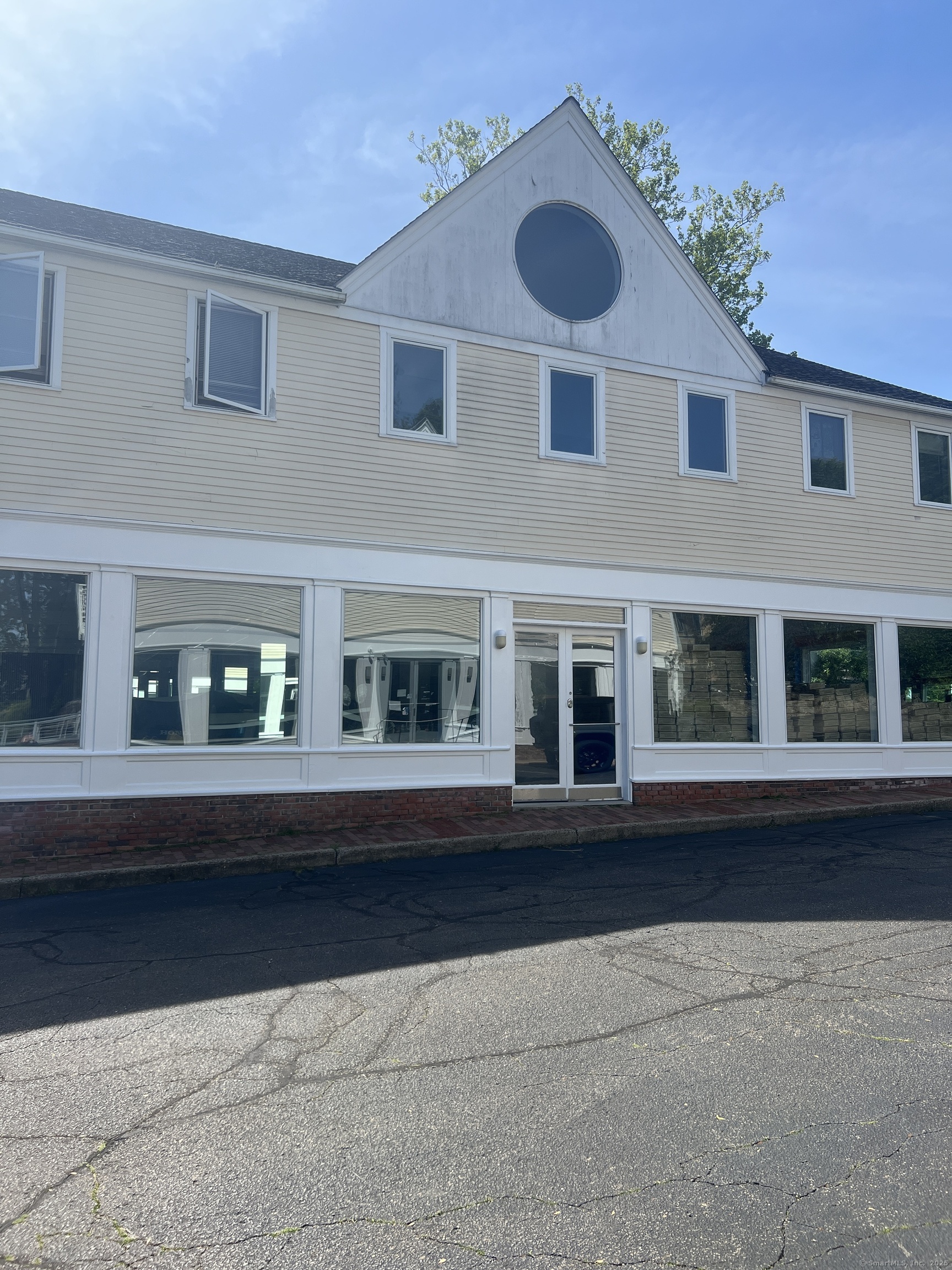 170 Post Road West C2