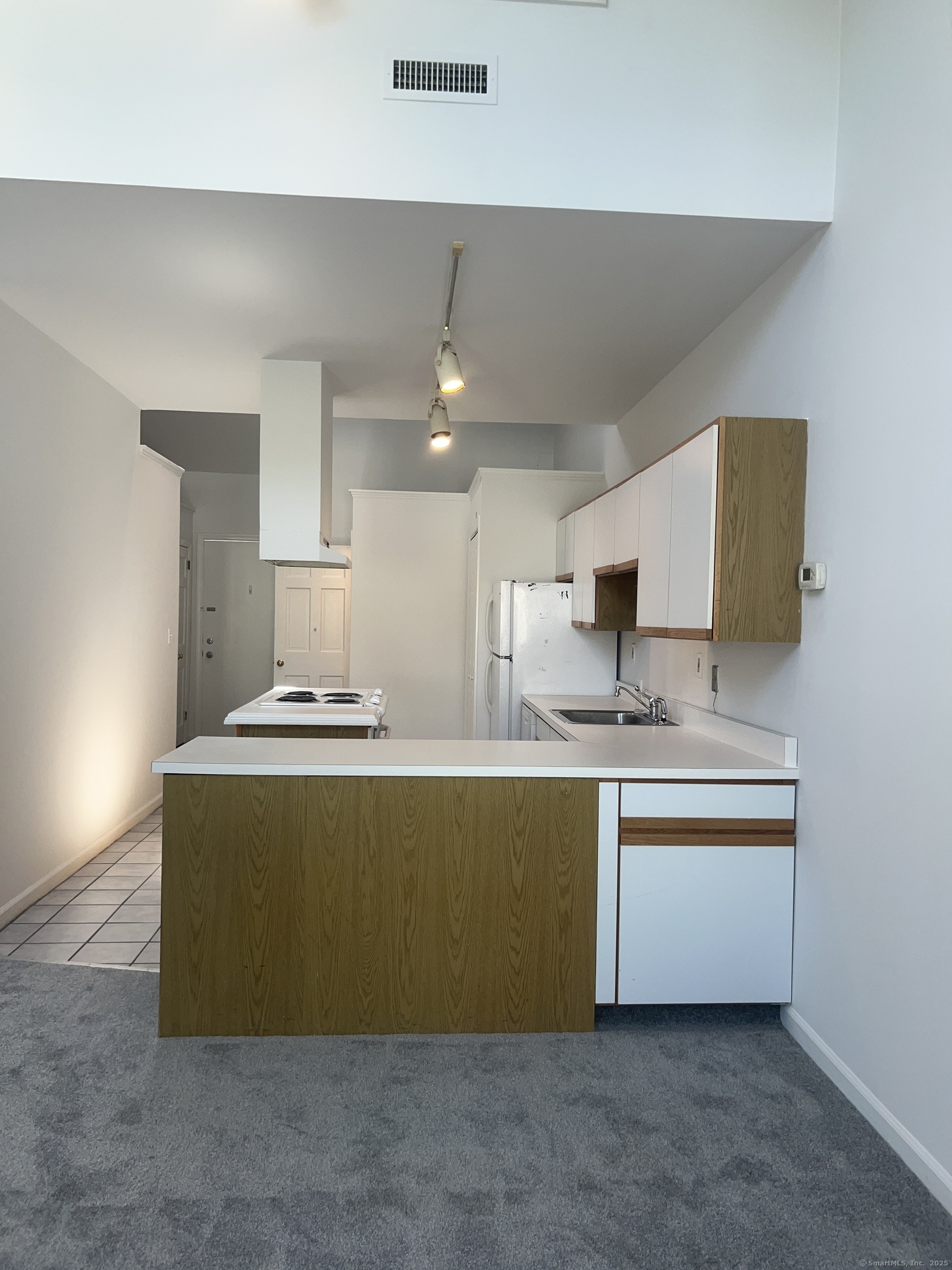 170 Post Road West C2