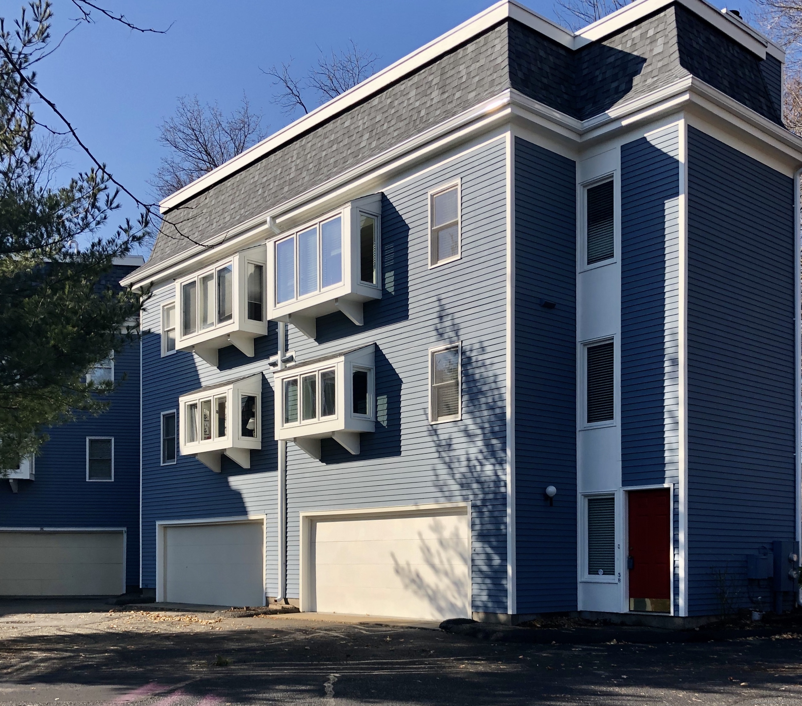 5B Sylvan Lane
