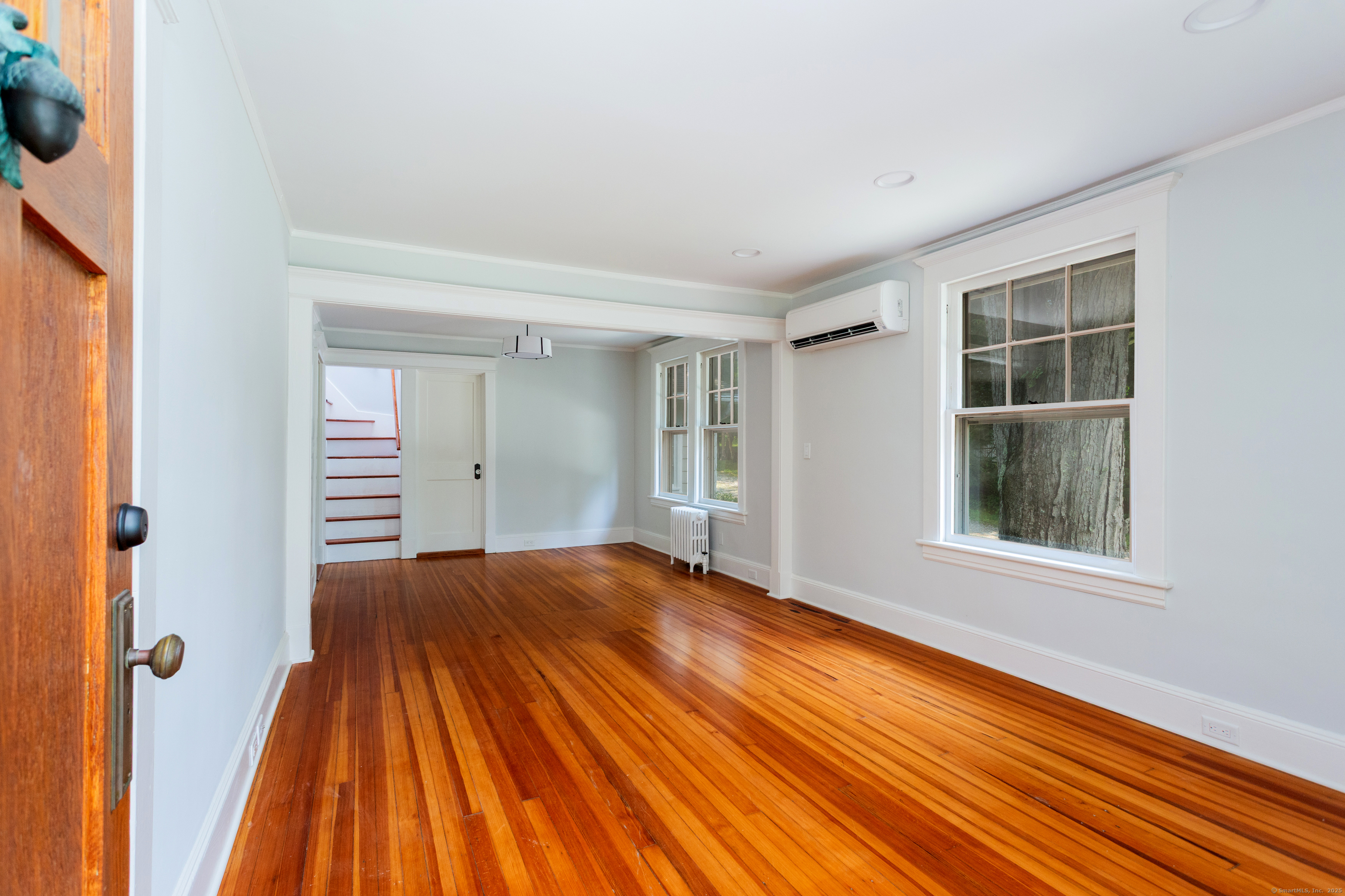 28 Woodside Avenue