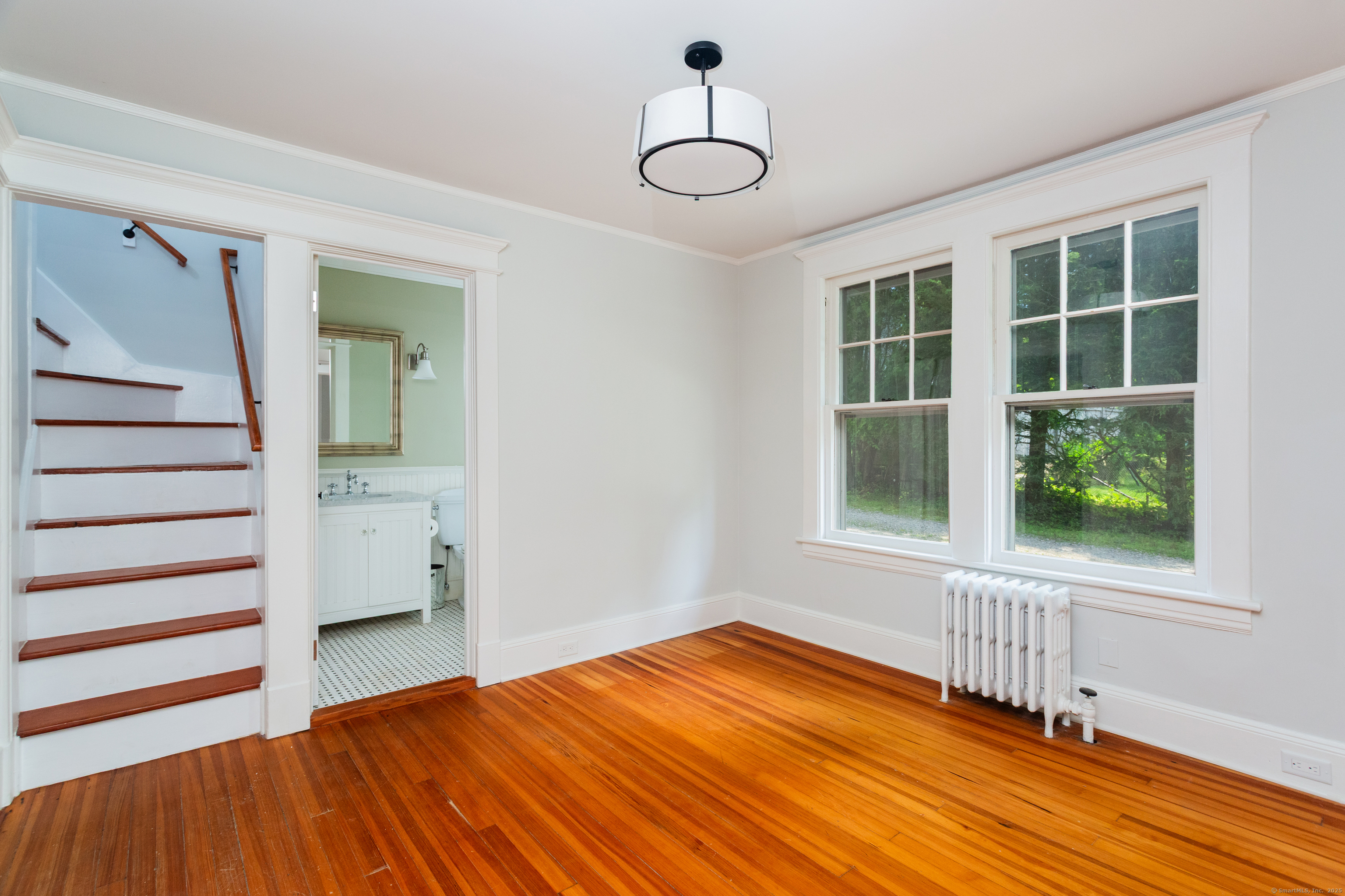 28 Woodside Avenue