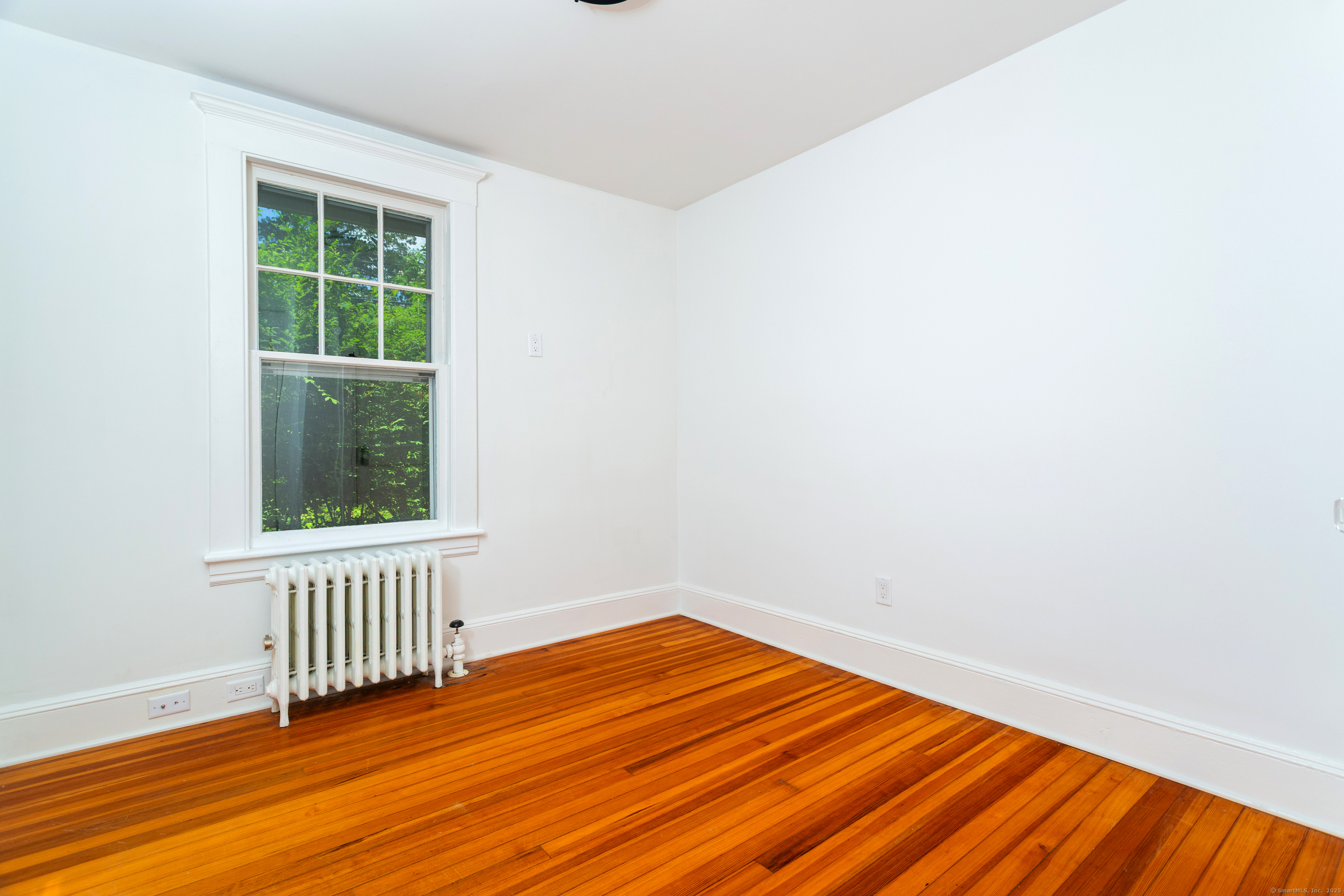 28 Woodside Avenue