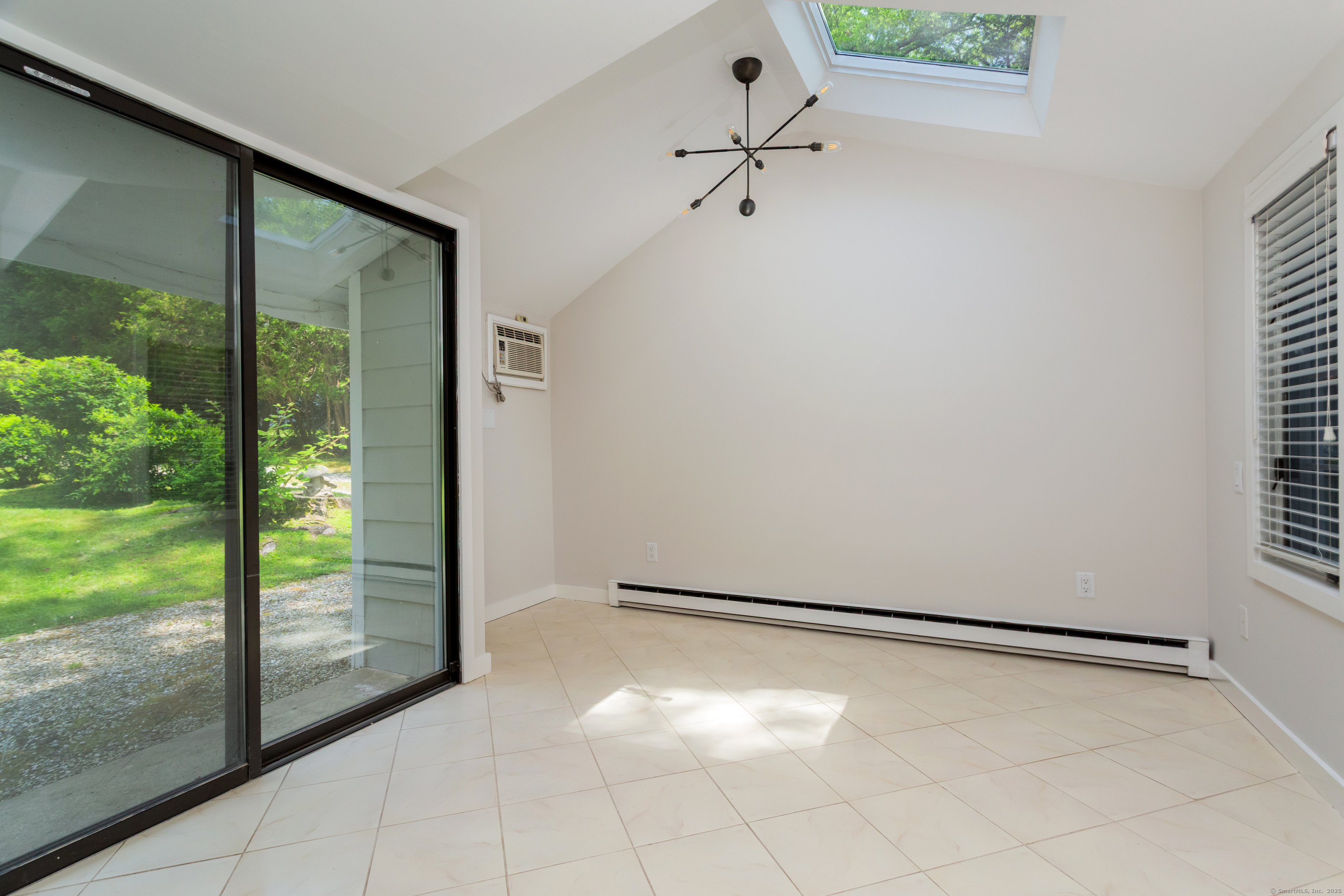 28 Woodside Avenue