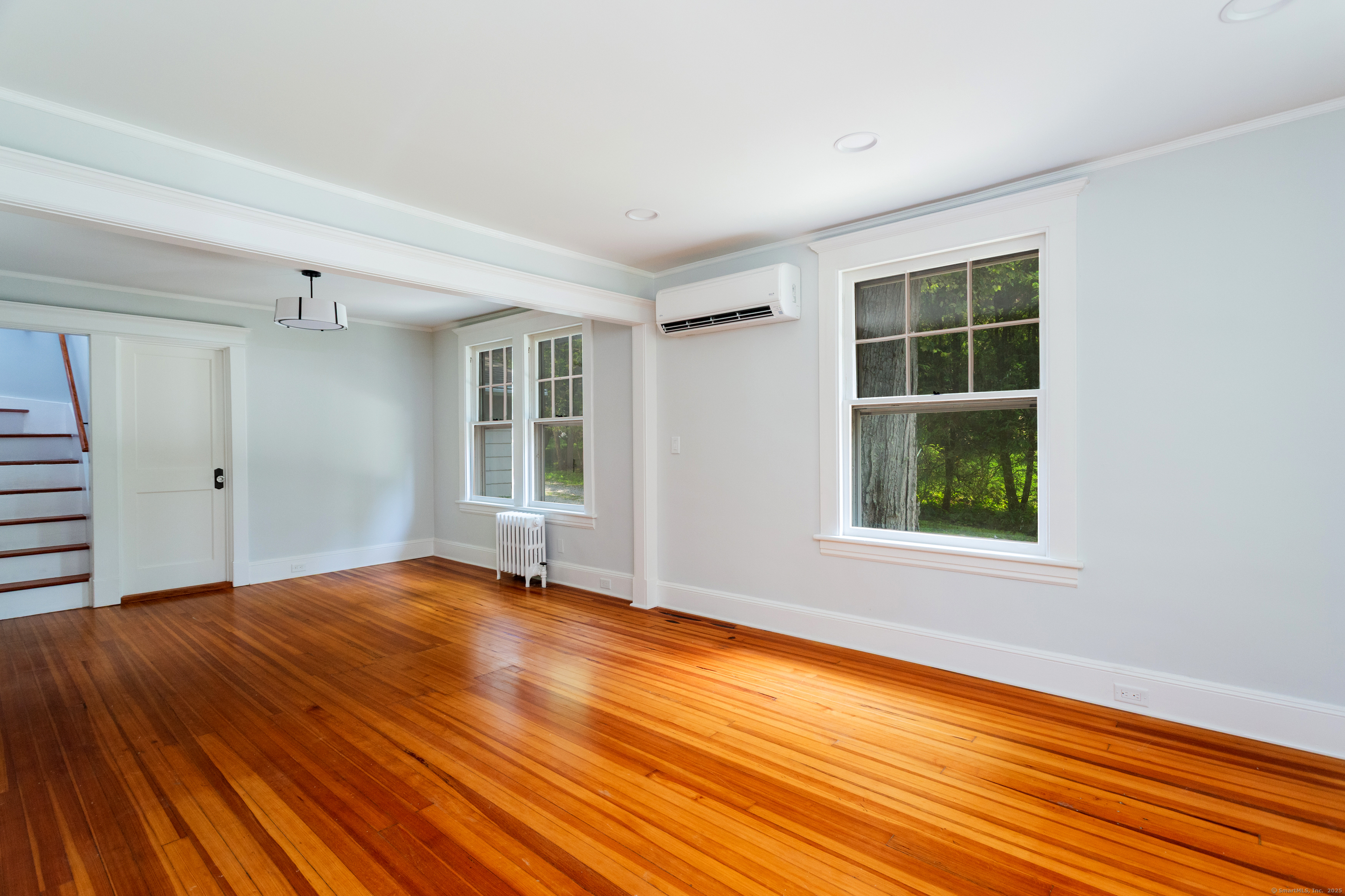 28 Woodside Avenue