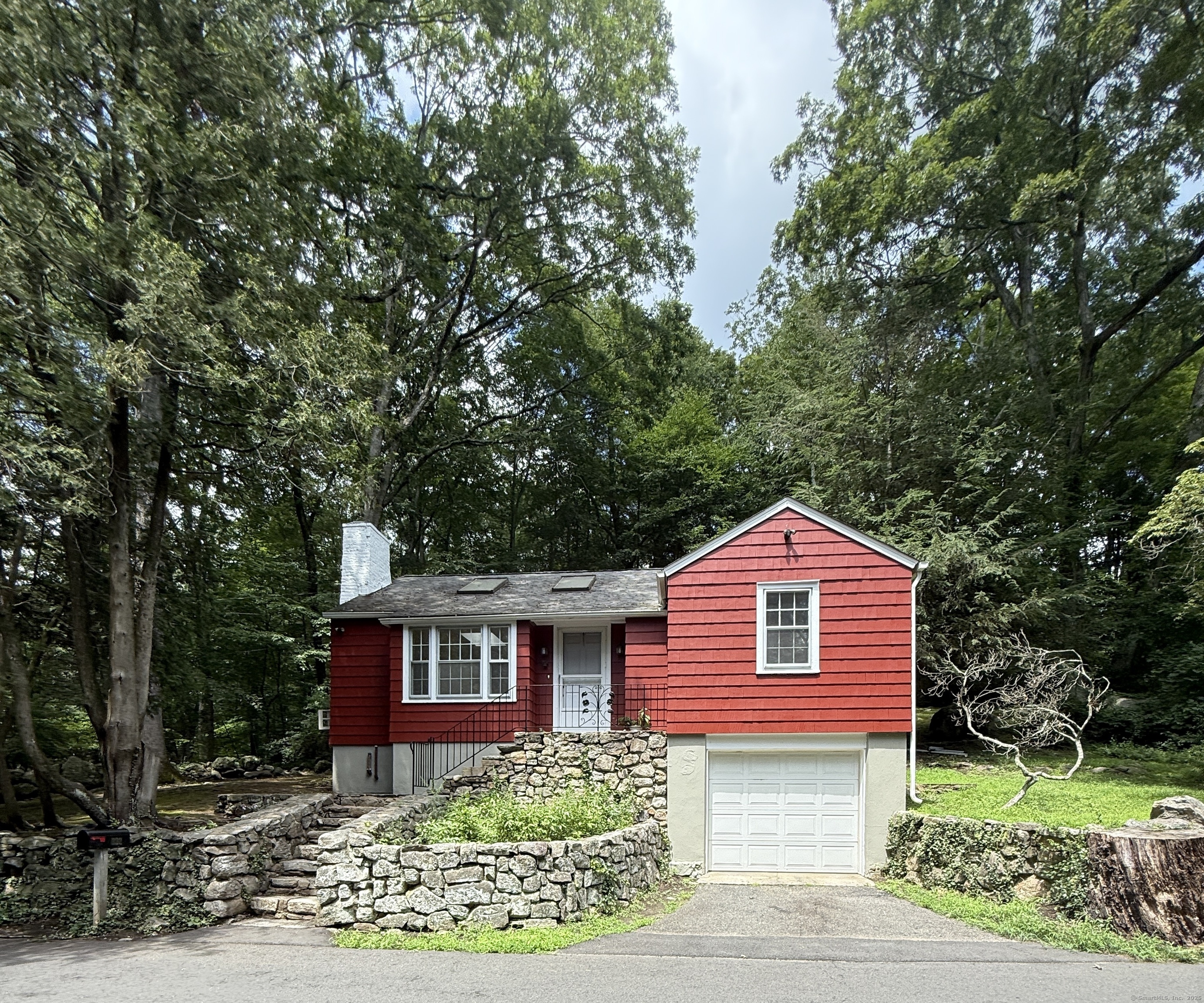332 Good Hill Road