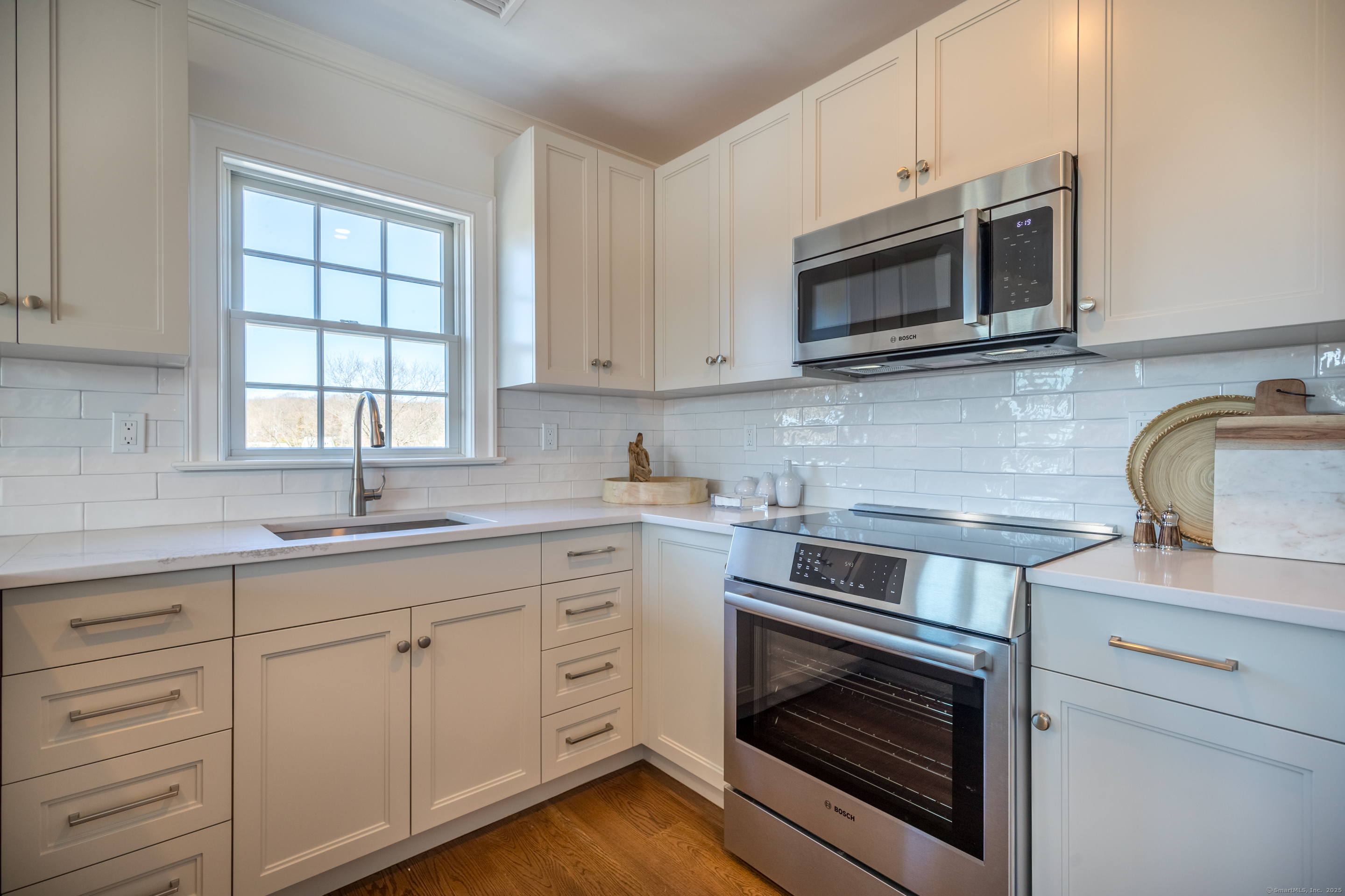 201 Main Street 303