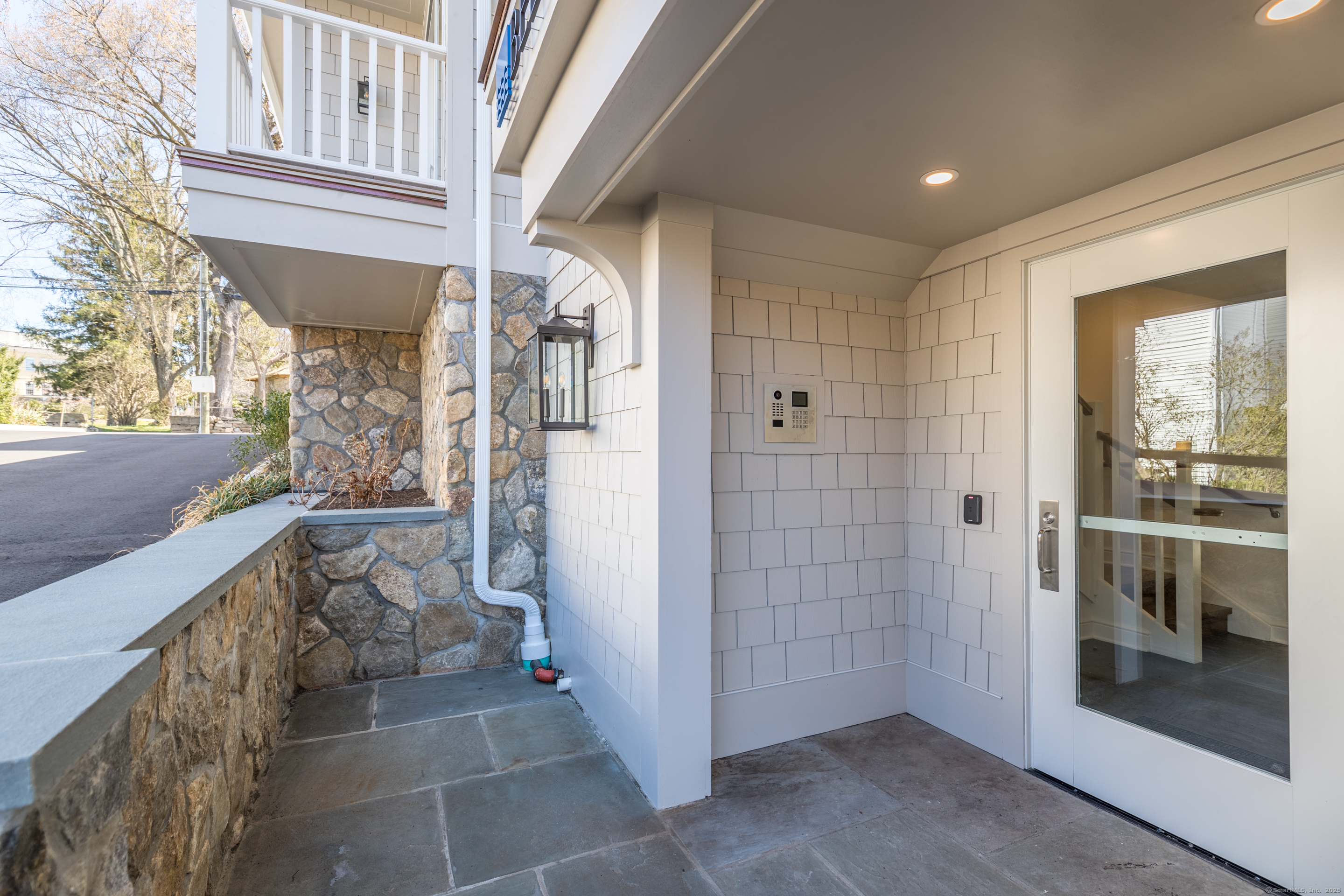 201 Main Street 303