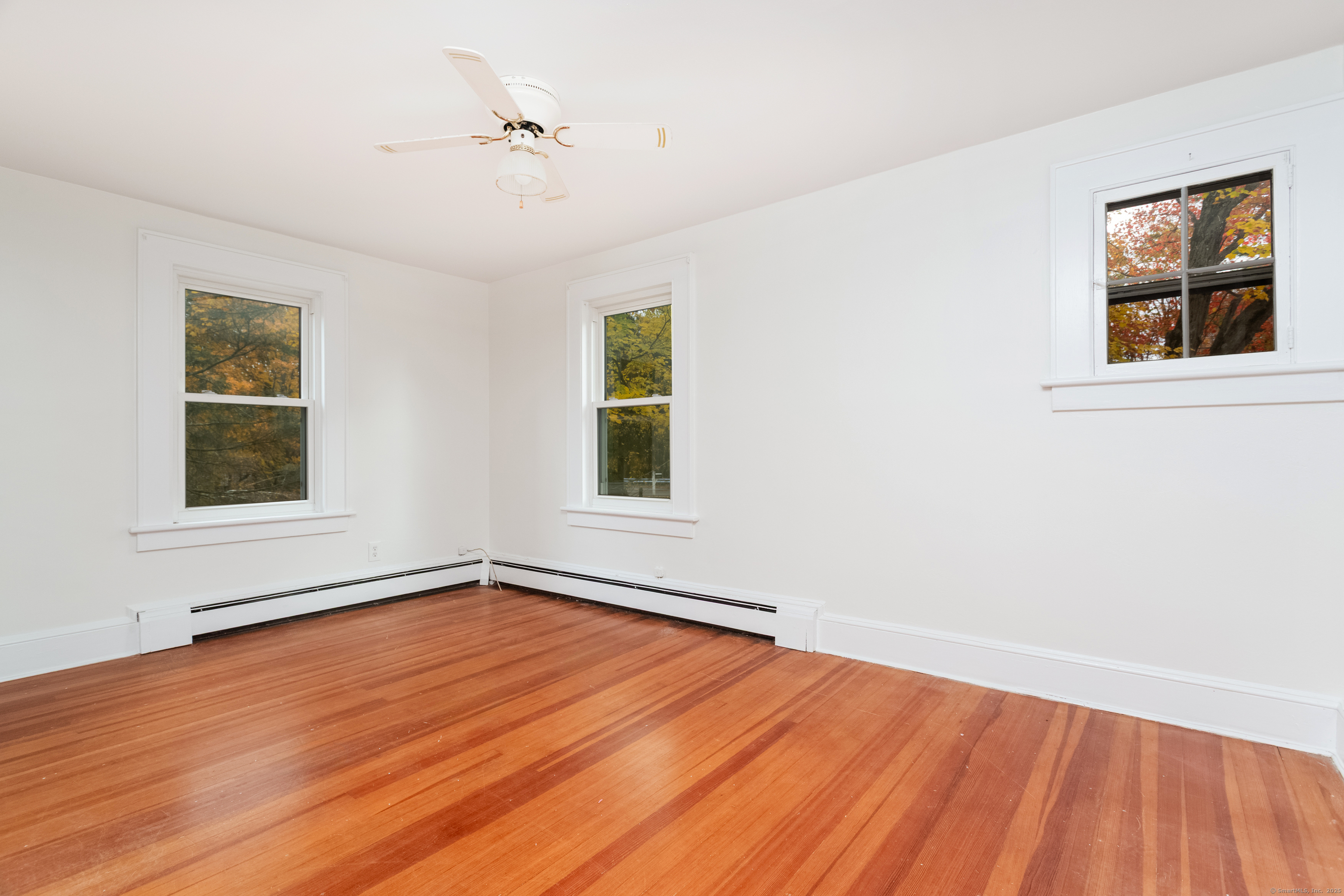 31 Hillandale Road