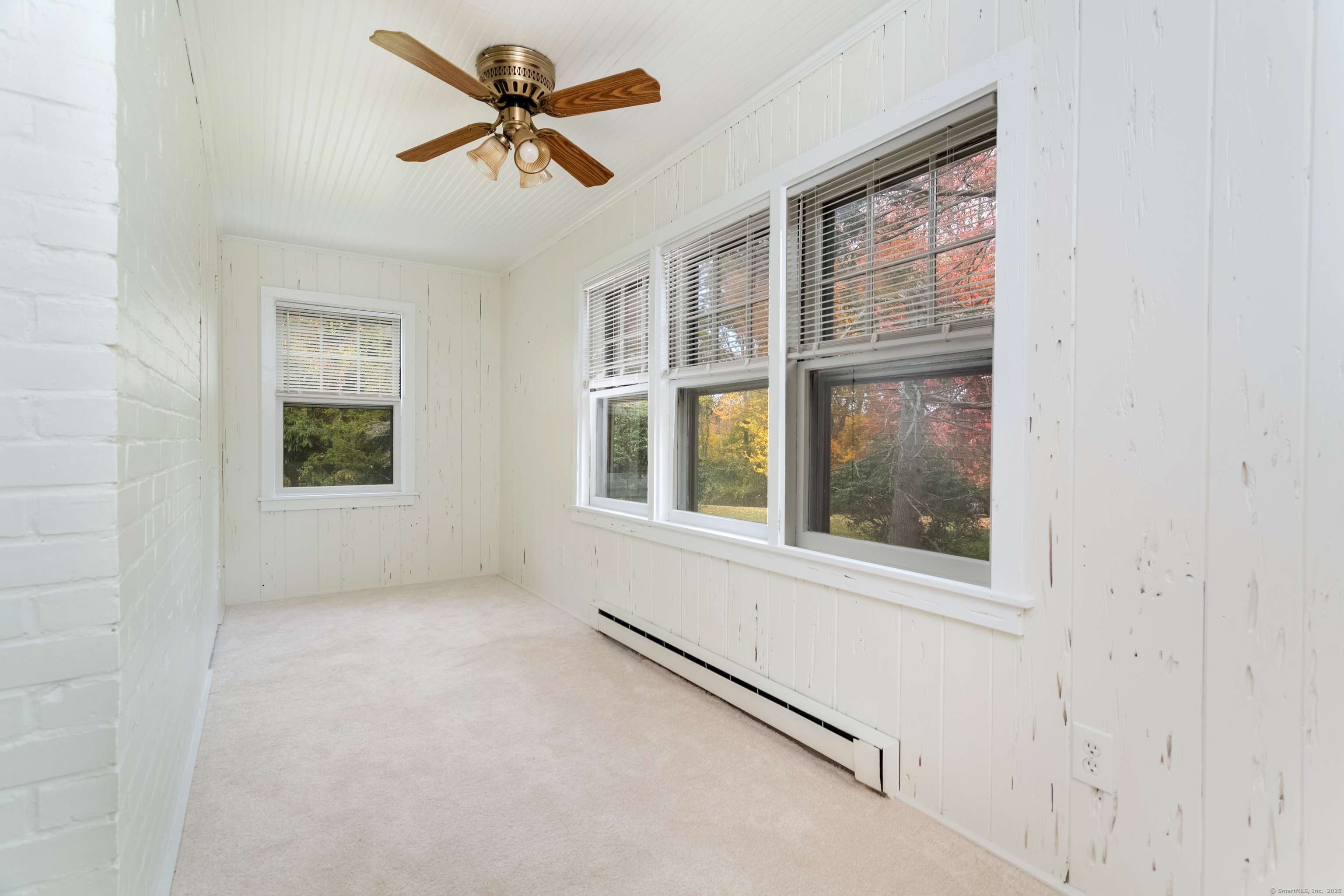31 Hillandale Road