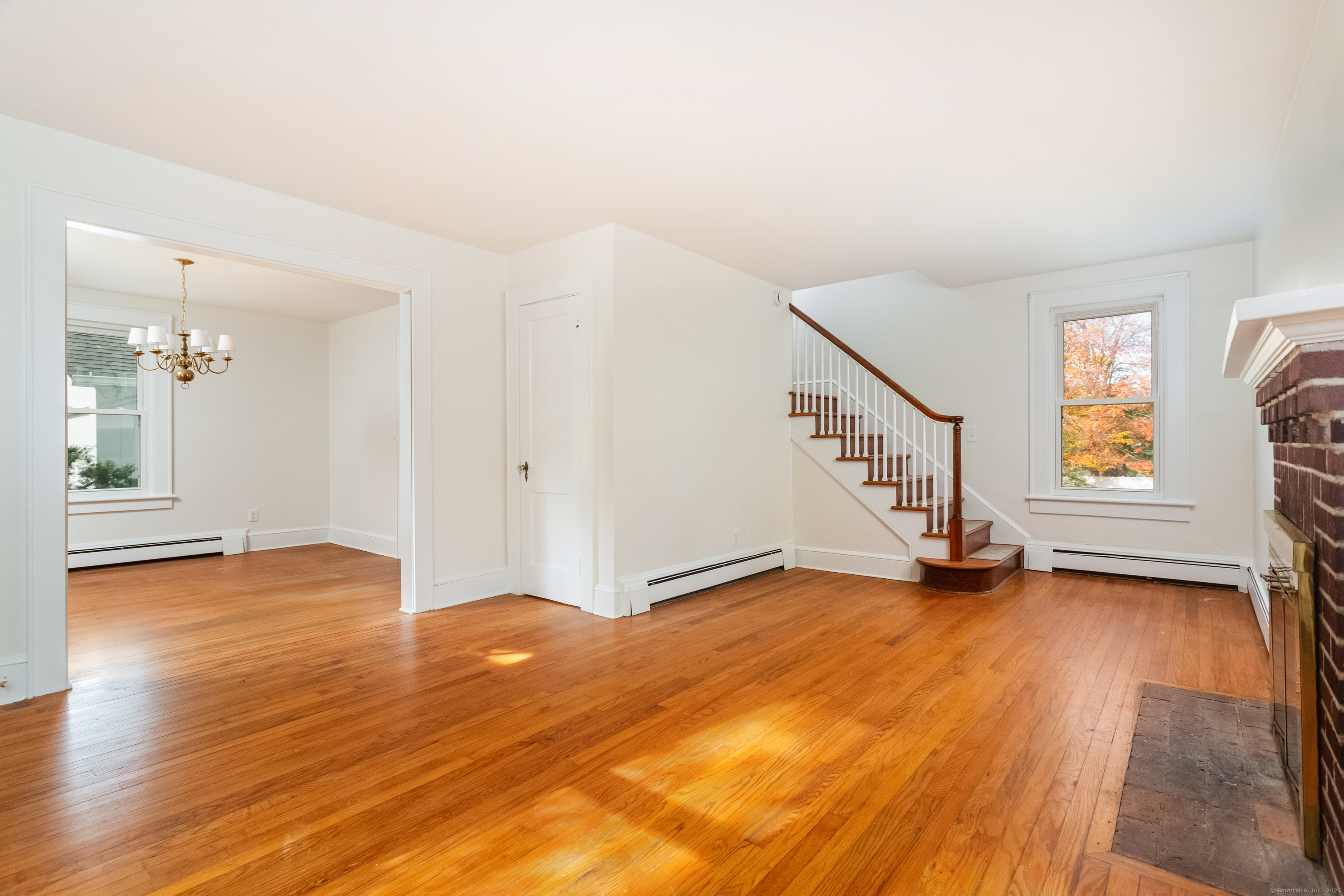 31 Hillandale Road
