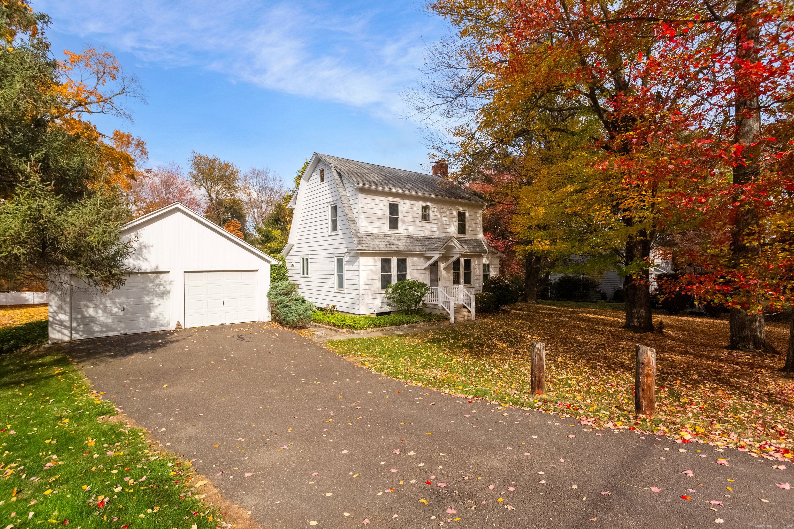 31 Hillandale Road