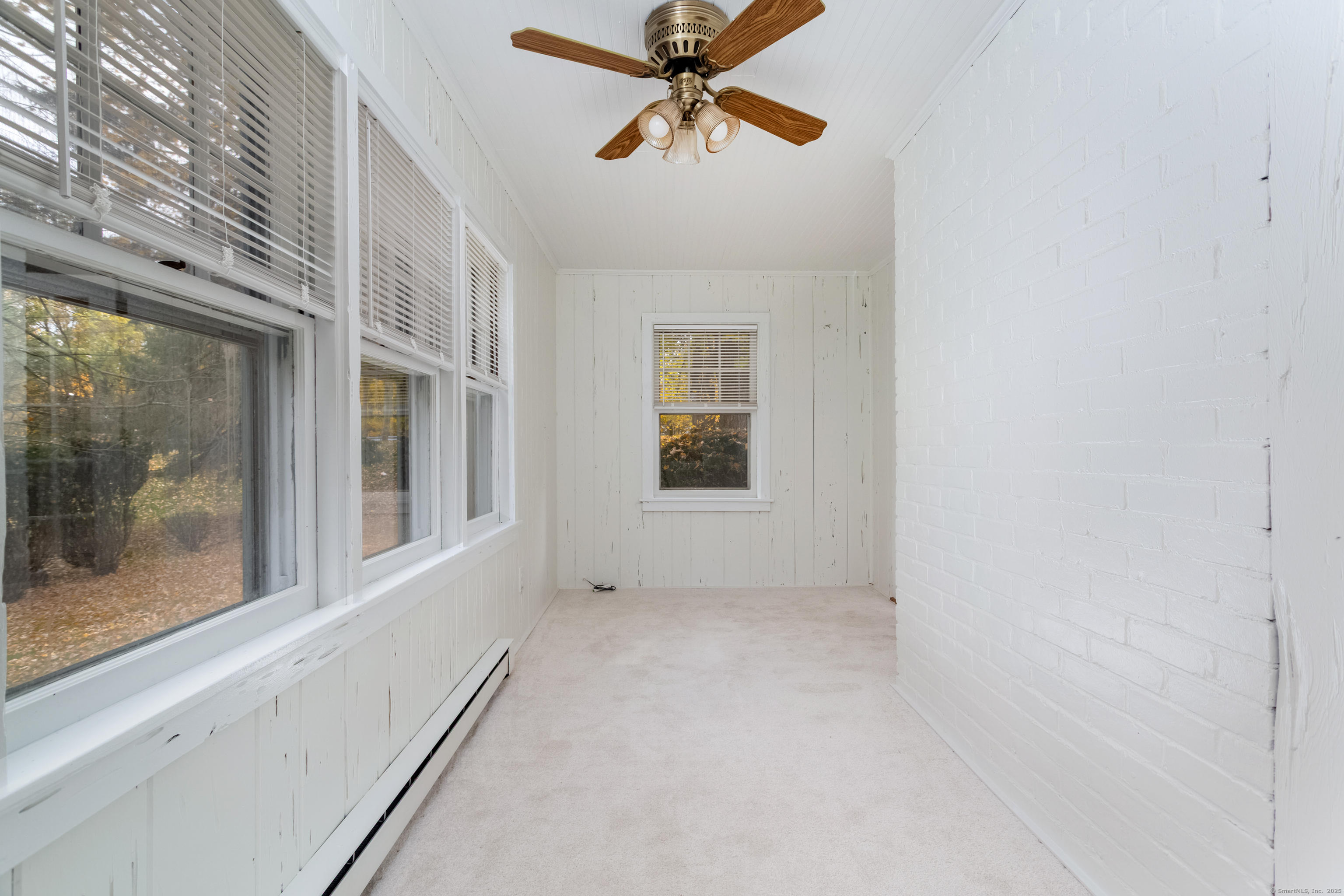 31 Hillandale Road