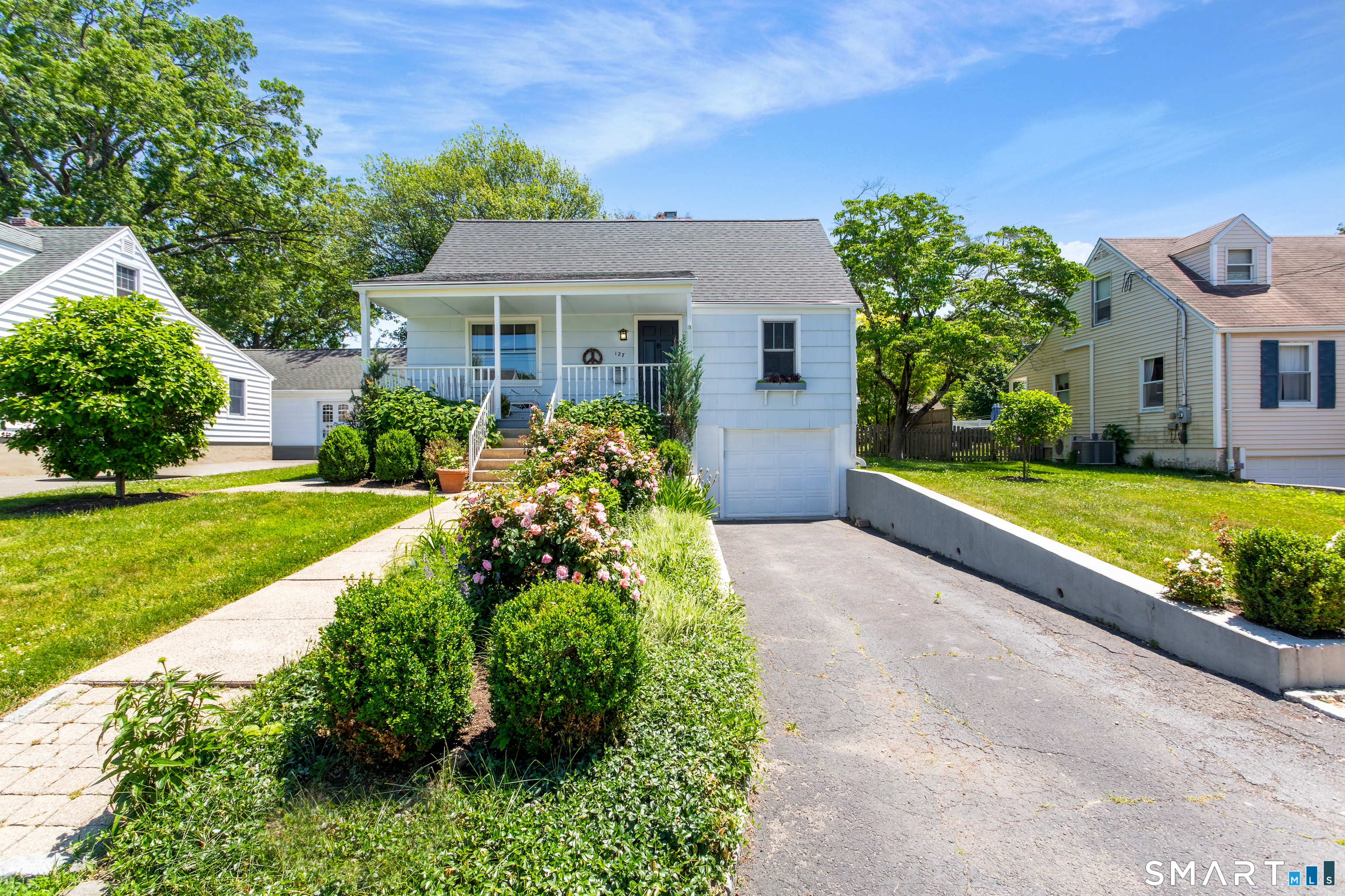 127 Moritz Place
