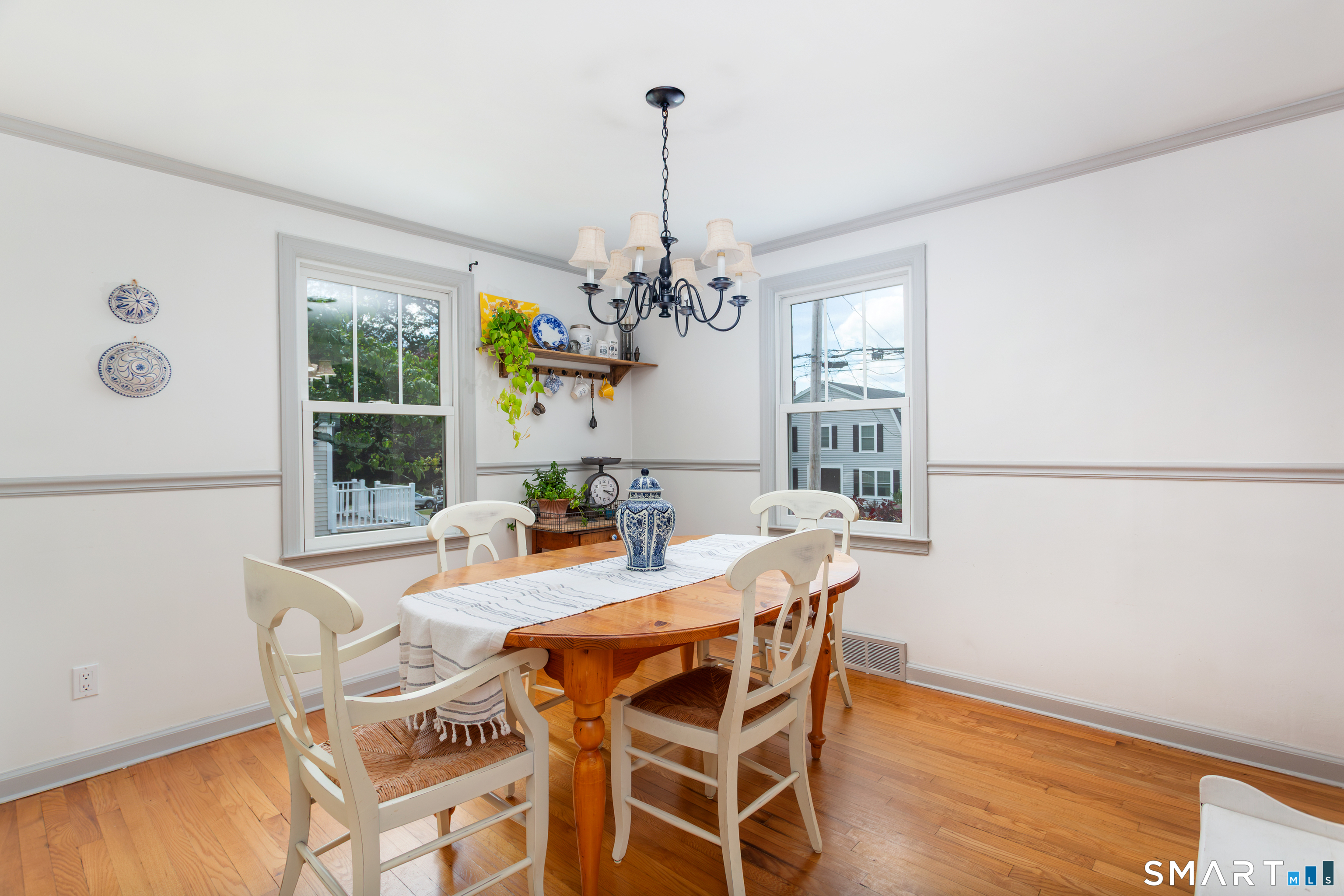 127 Moritz Place